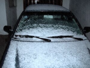 Auto Nevado