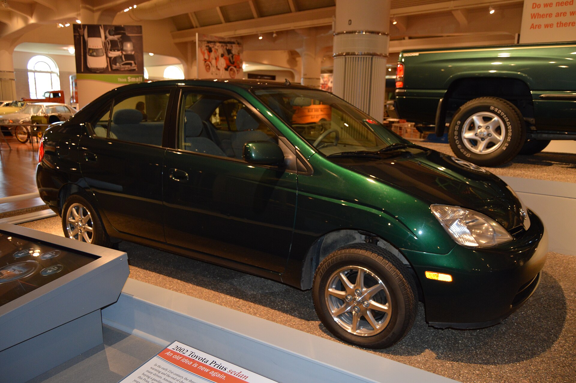 Kelly Blue Book names Top 10 Green Cars for 2010