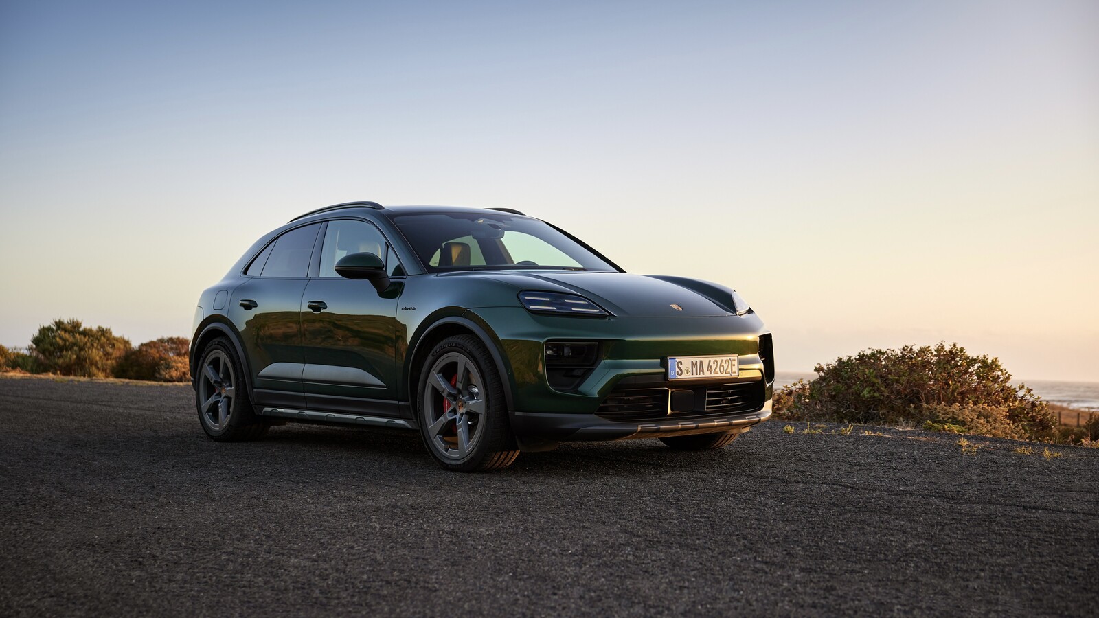Porsche Macan Electric salary sacrifice official image 1