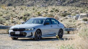 BMW 330i model in UK recall