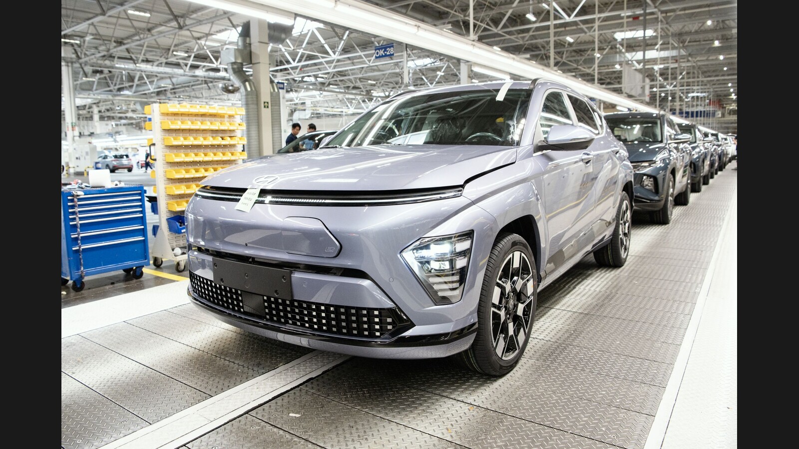 Hyundai Kona Electric 2026 production Czech Republic blue exterior