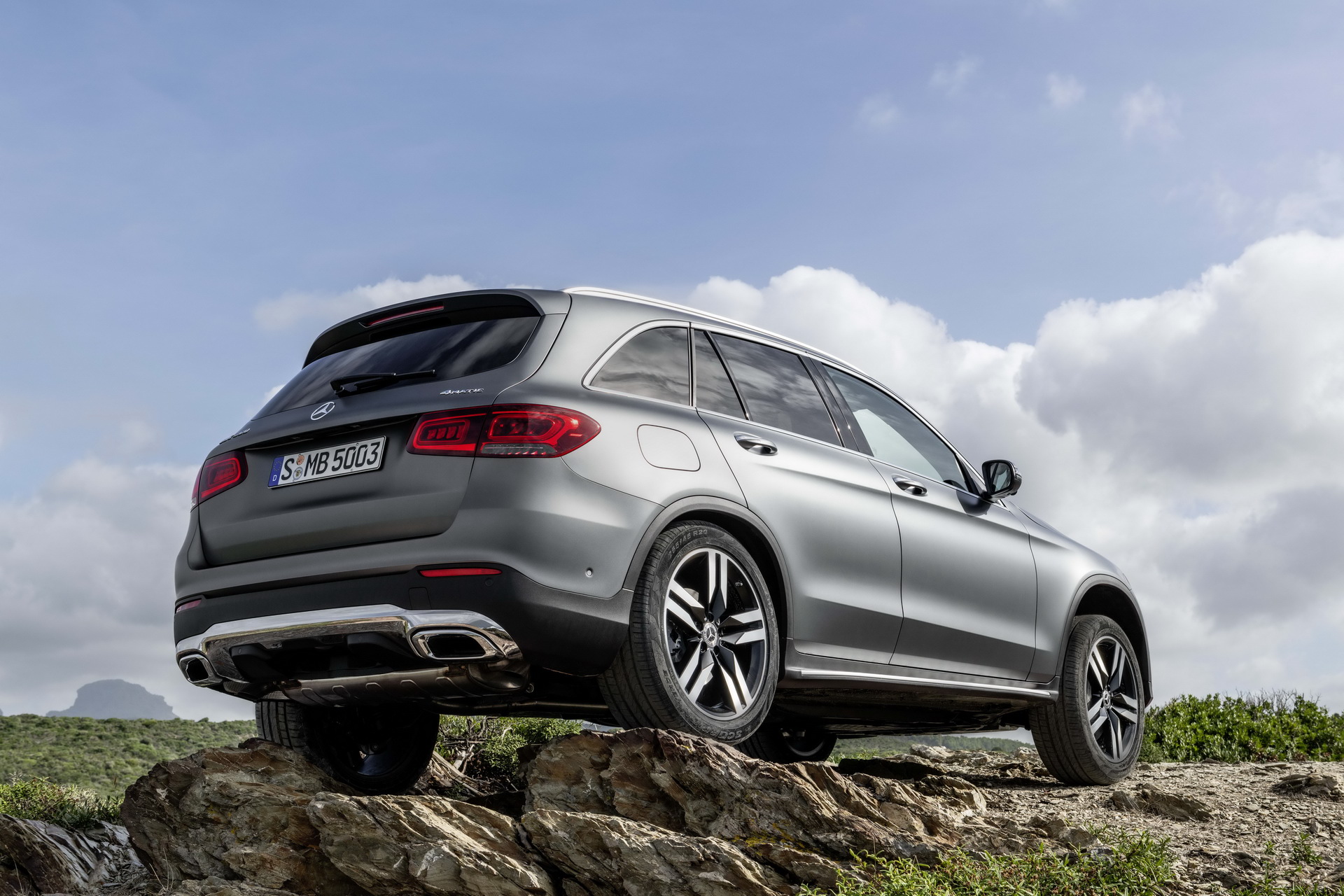 Mercedes GLC X253 rear three-quarter, used buying guide check bodywork and wheels