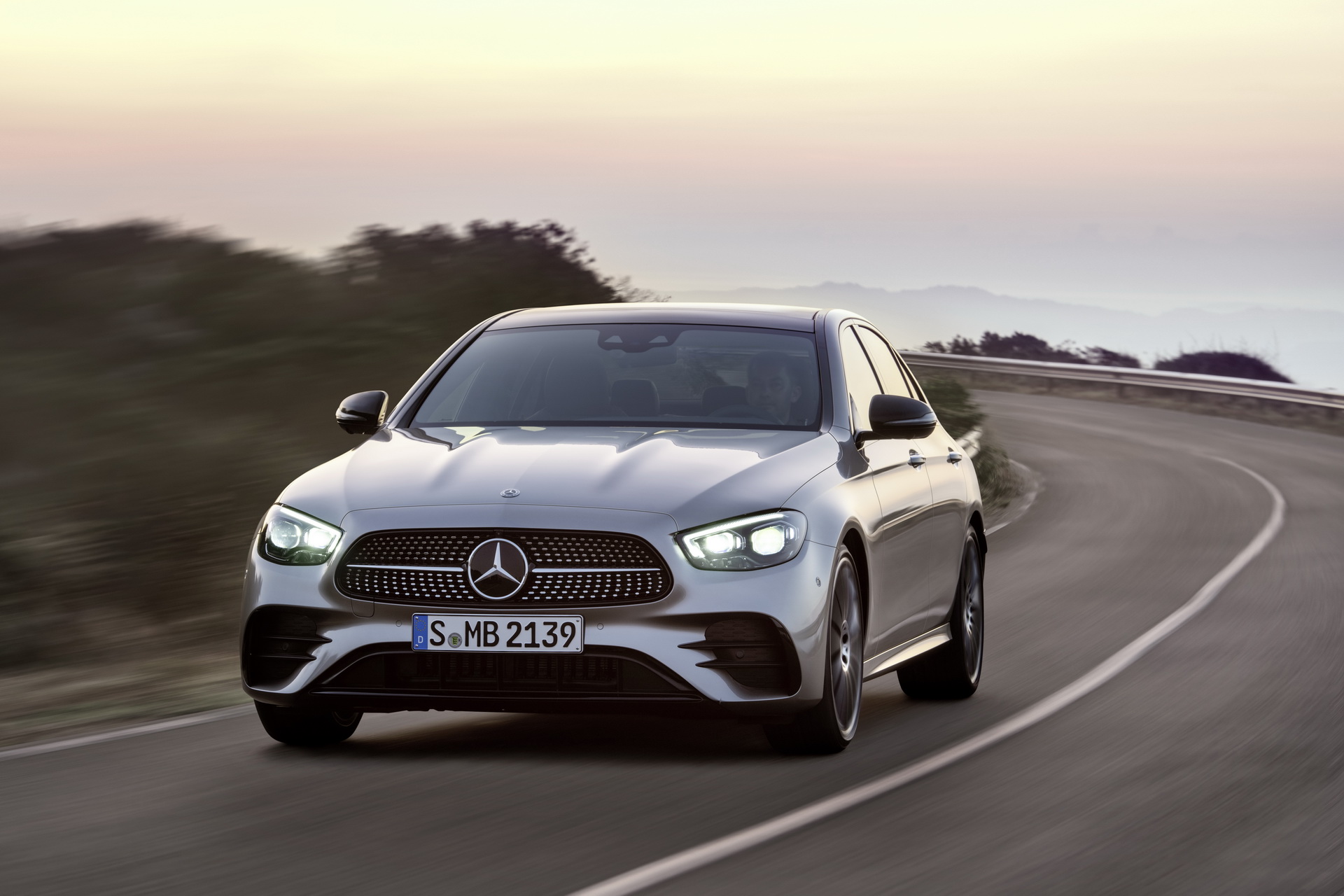 Mercedes E-Class W213 versus Audi A6 and BMW 5 Series executive saloons
