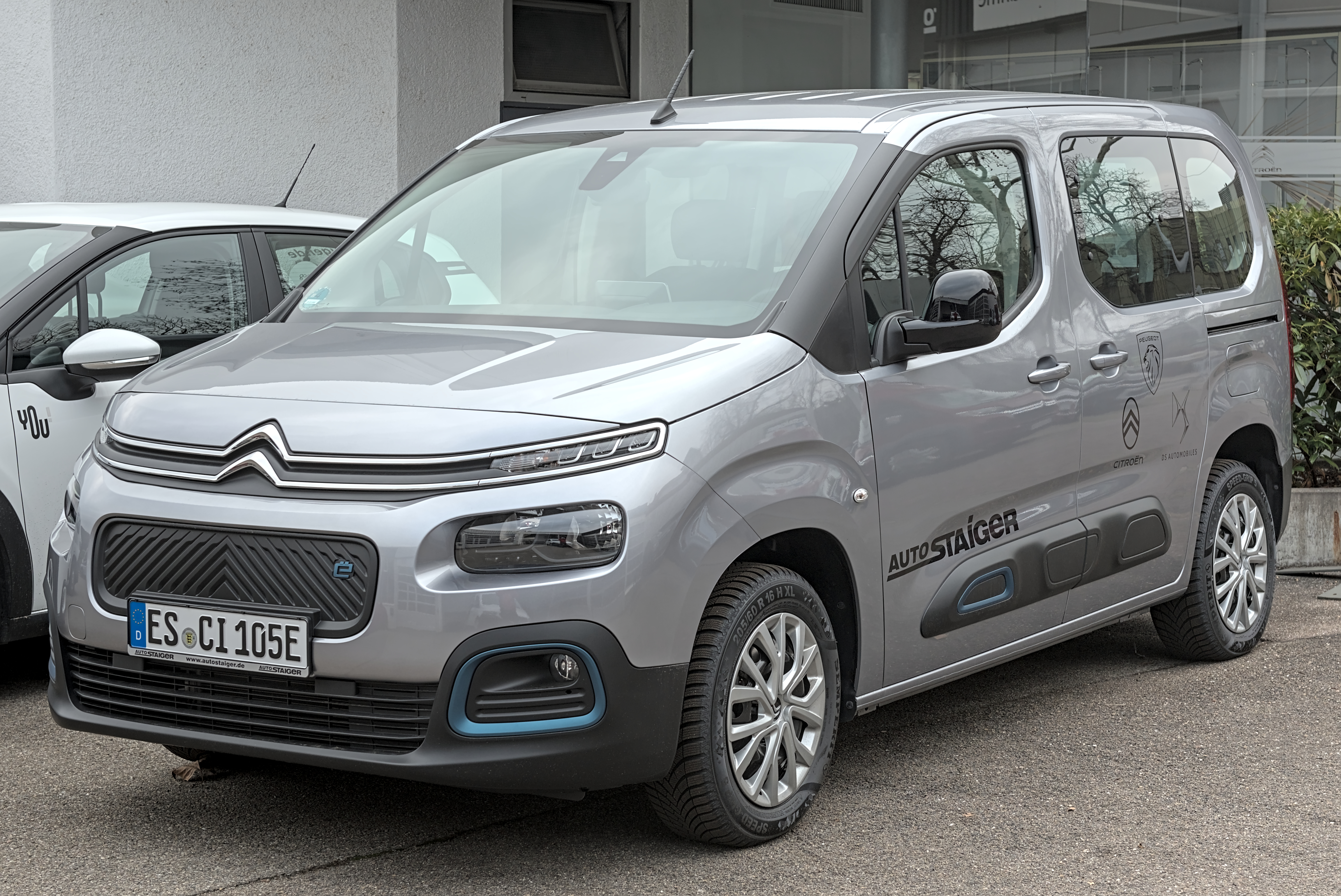 Citroen e-Berlingo electric light commercial van Stellantis brand LCV, EU 2035 emissions