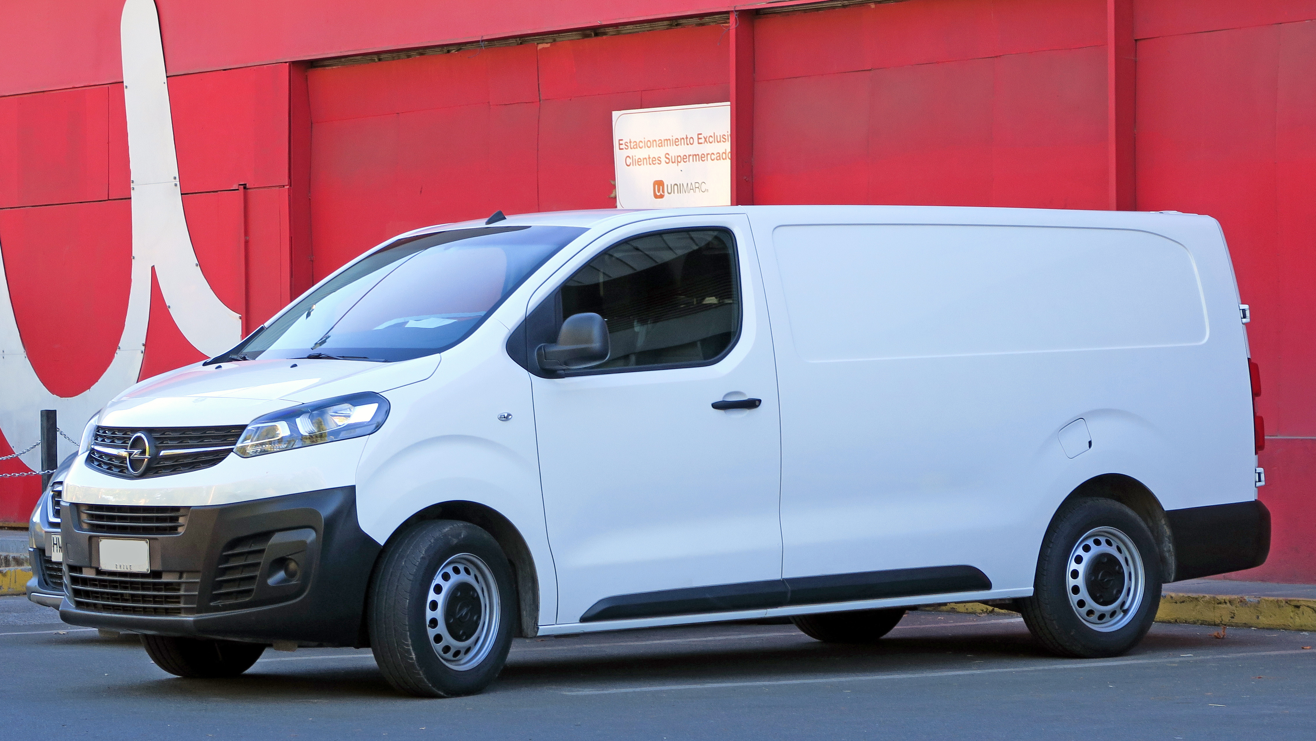 Opel Vivaro Cargo light commercial van, Stellantis LCV segment exposed under EU 2035 emissions package