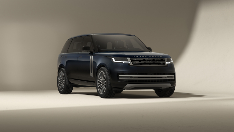 Range Rover at Westminster, London editorial scene