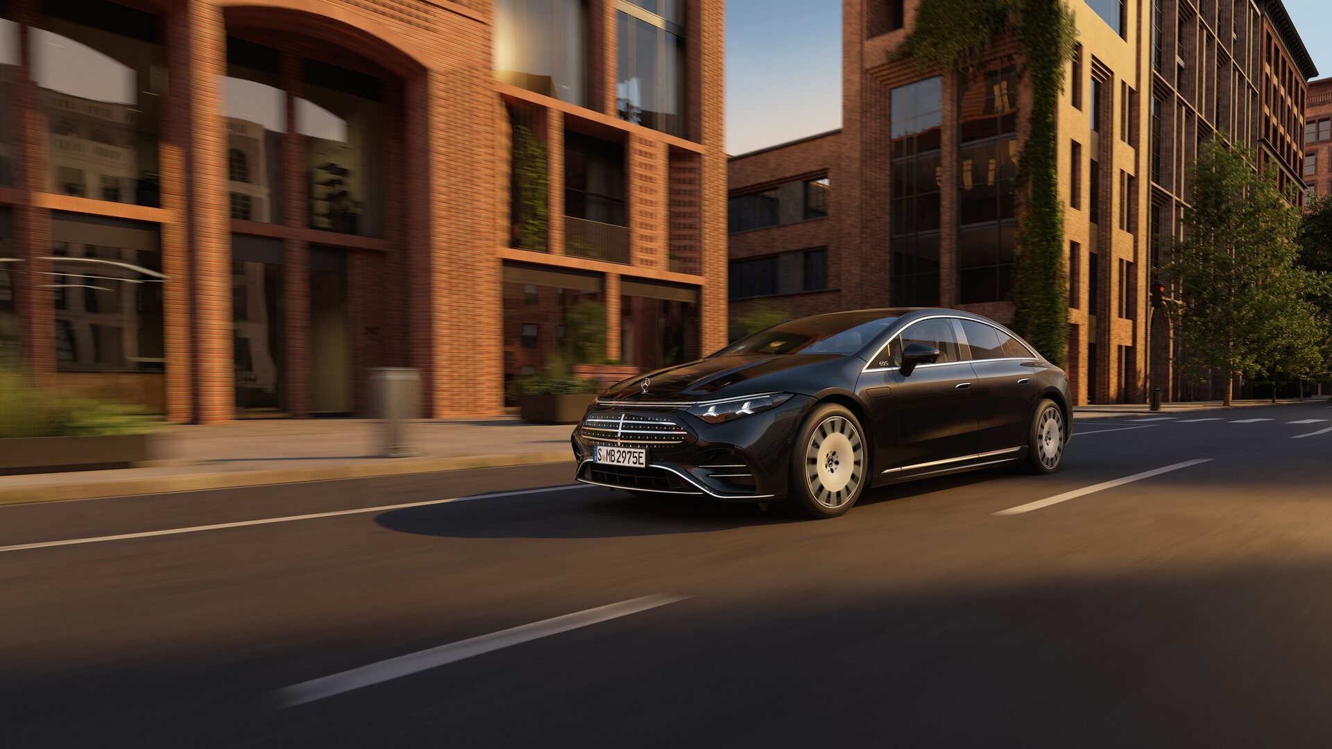 Mercedes EQS 580 4MATIC PCP sal-sac UK 2026