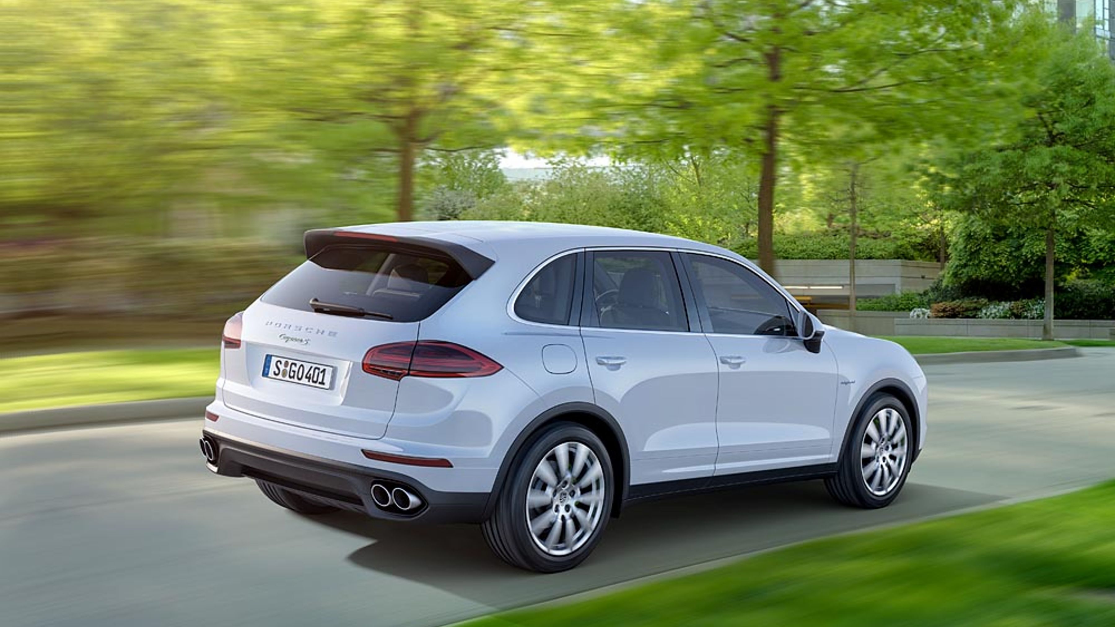 Porsche Cayenne S e-Hybrid 958 rear three-quarter view