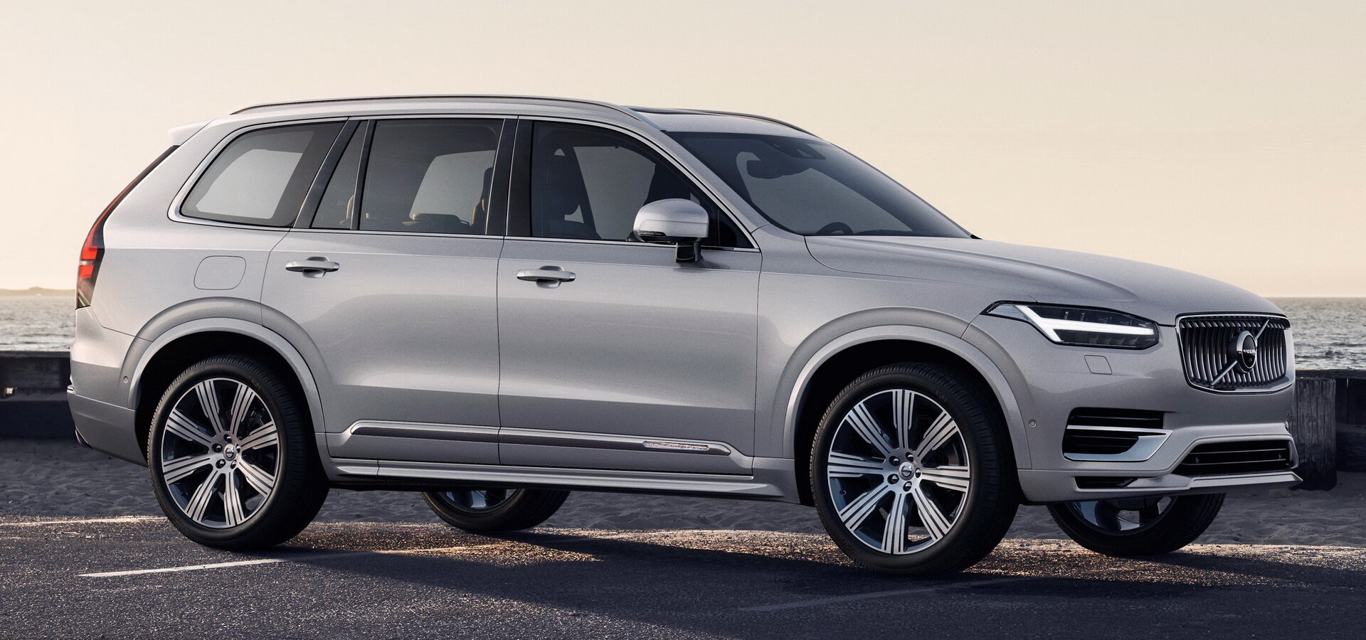 Volvo XC90 Mk2 exterior used buyer guide hero image