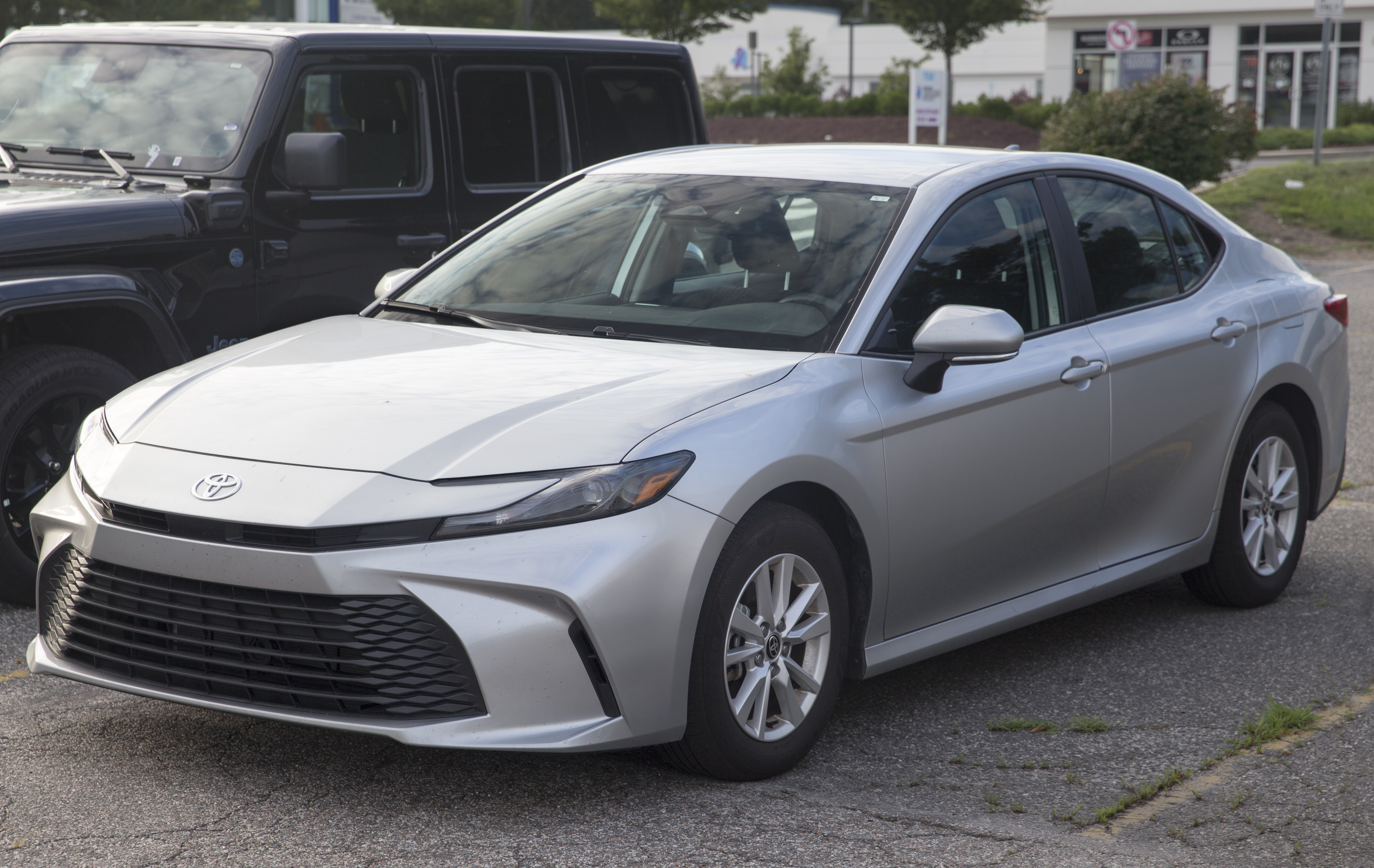 2025 Toyota Camry Hybrid LE included in Toyota Camry Corolla Cross hybrid recall