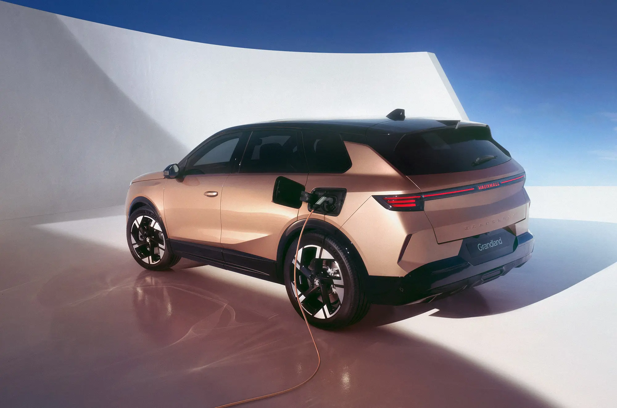 Vauxhall Grandland Electric 2026: the sub-£40k SUV built for fleets