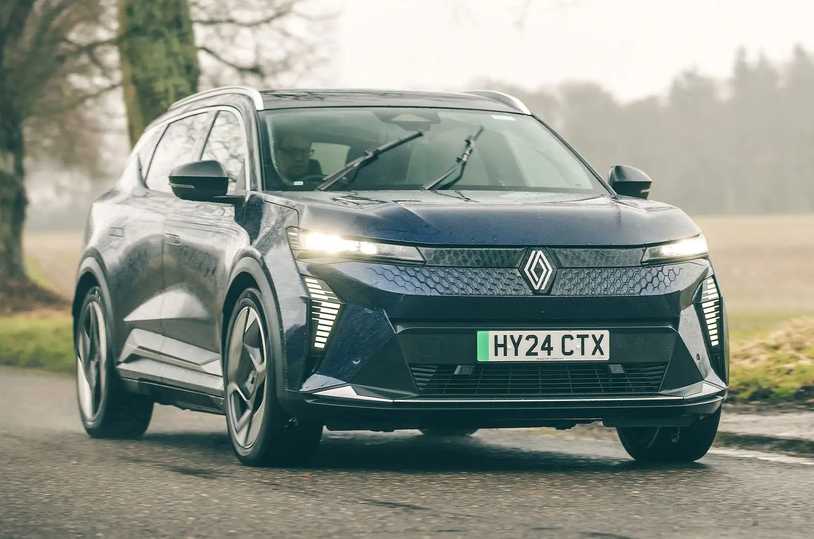 Renault Scenic E-Tech at a public rapid charger