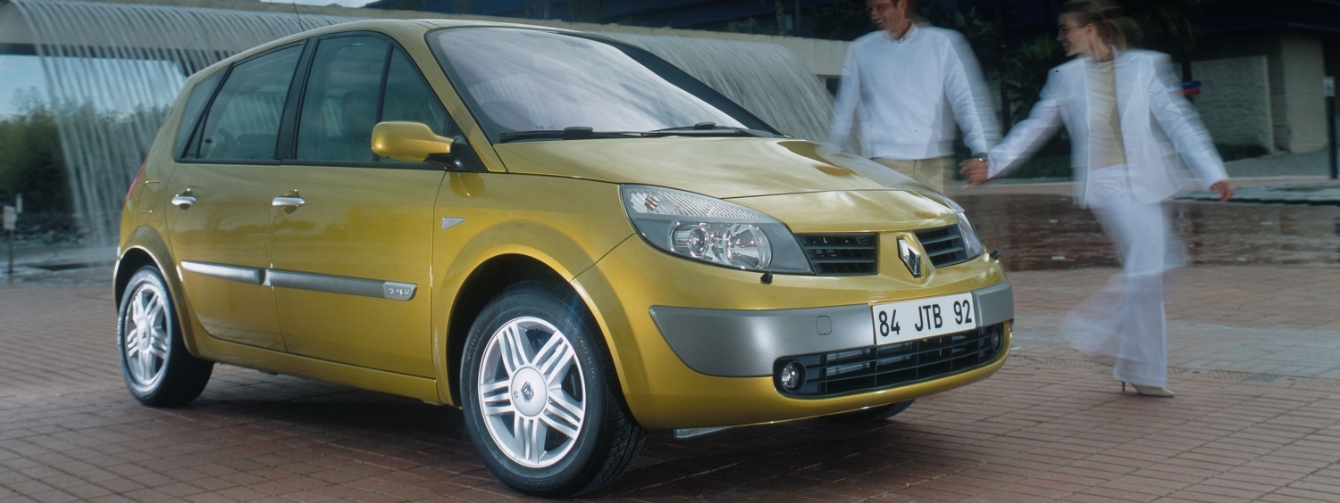 Renault Scenic E-Tech cabin and dashboard