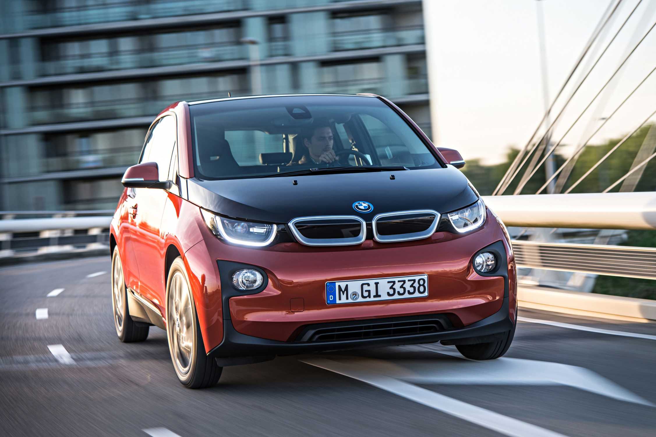 BMW i3 (2013-2022), the carbon-fibre used electric city car