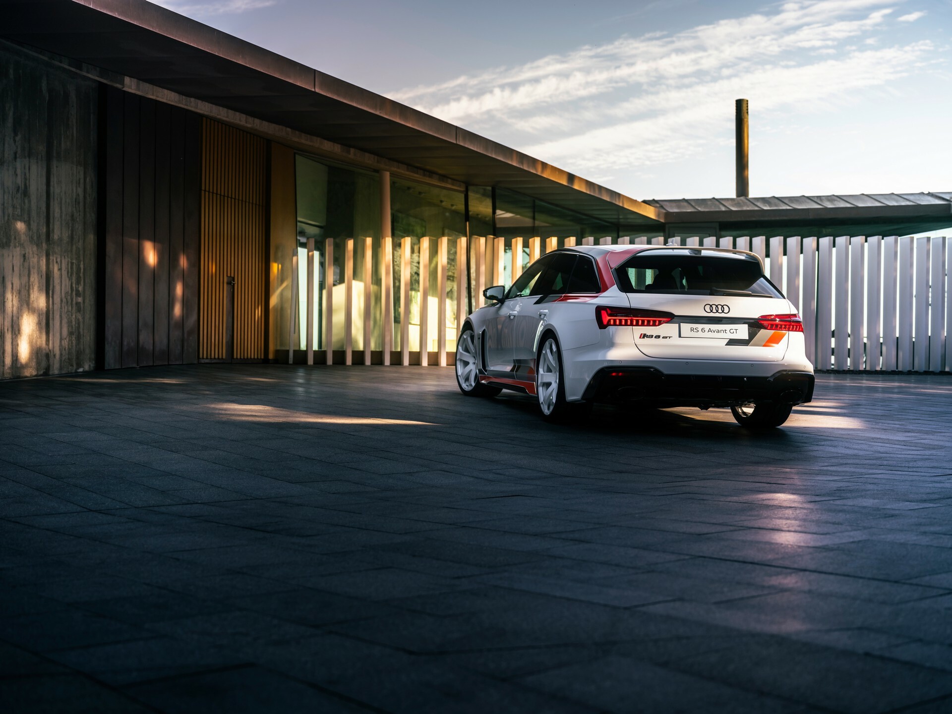 Audi RS6 Avant performance estate cornering on wide low-profile premium tyres