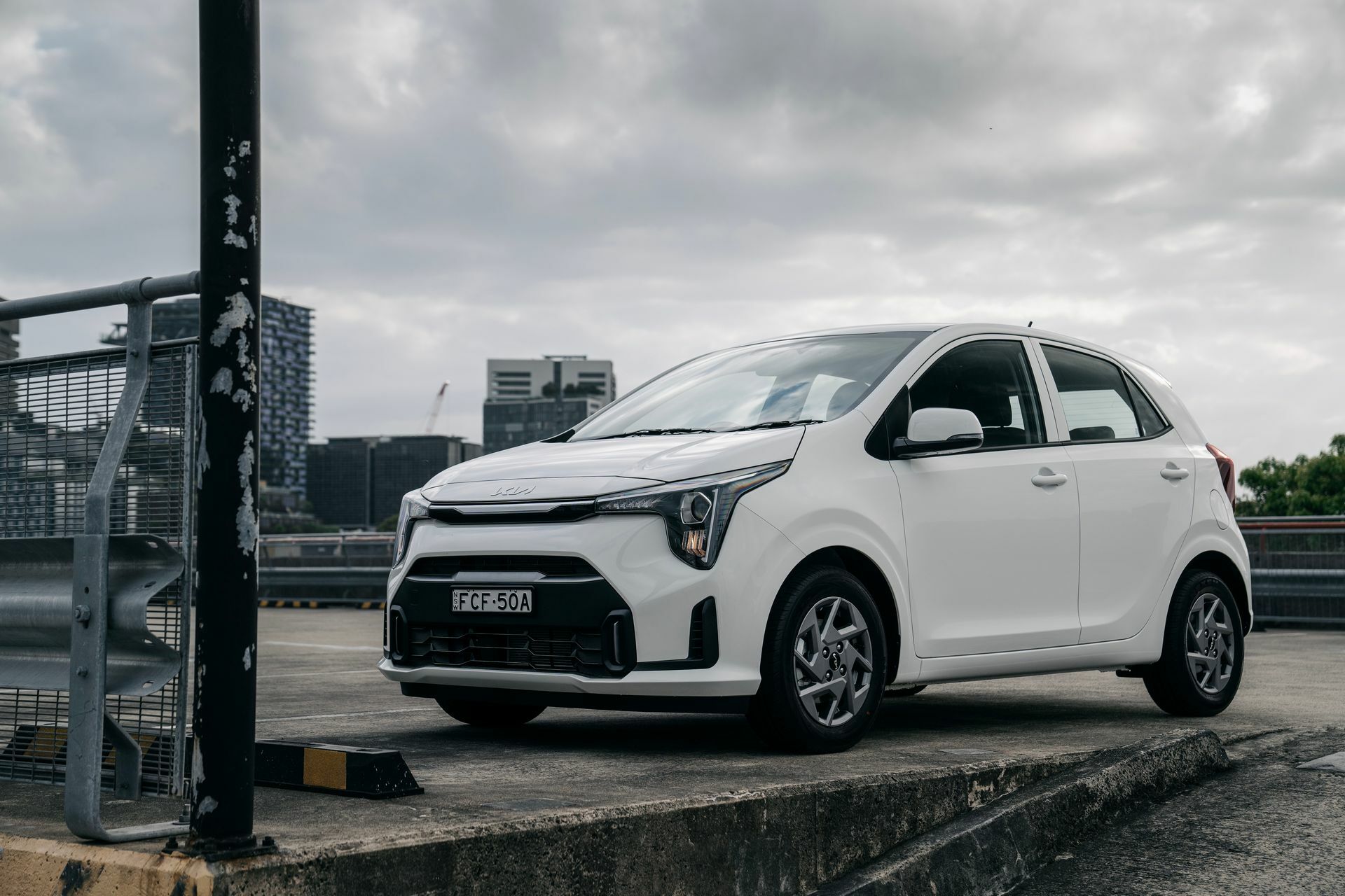 White Kia Picanto, an easy-to-drive zero Advance Payment Motability choice