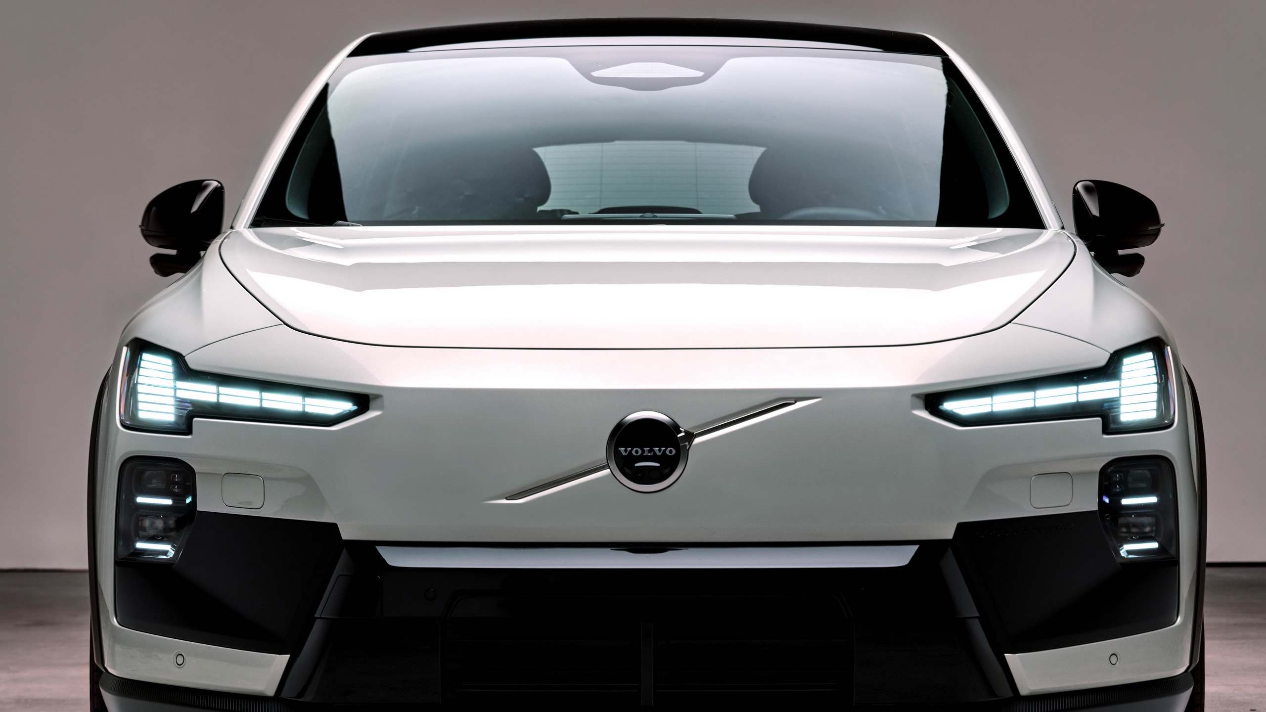 A premium Volvo EV, a common choice for limited company directors using business contract hire