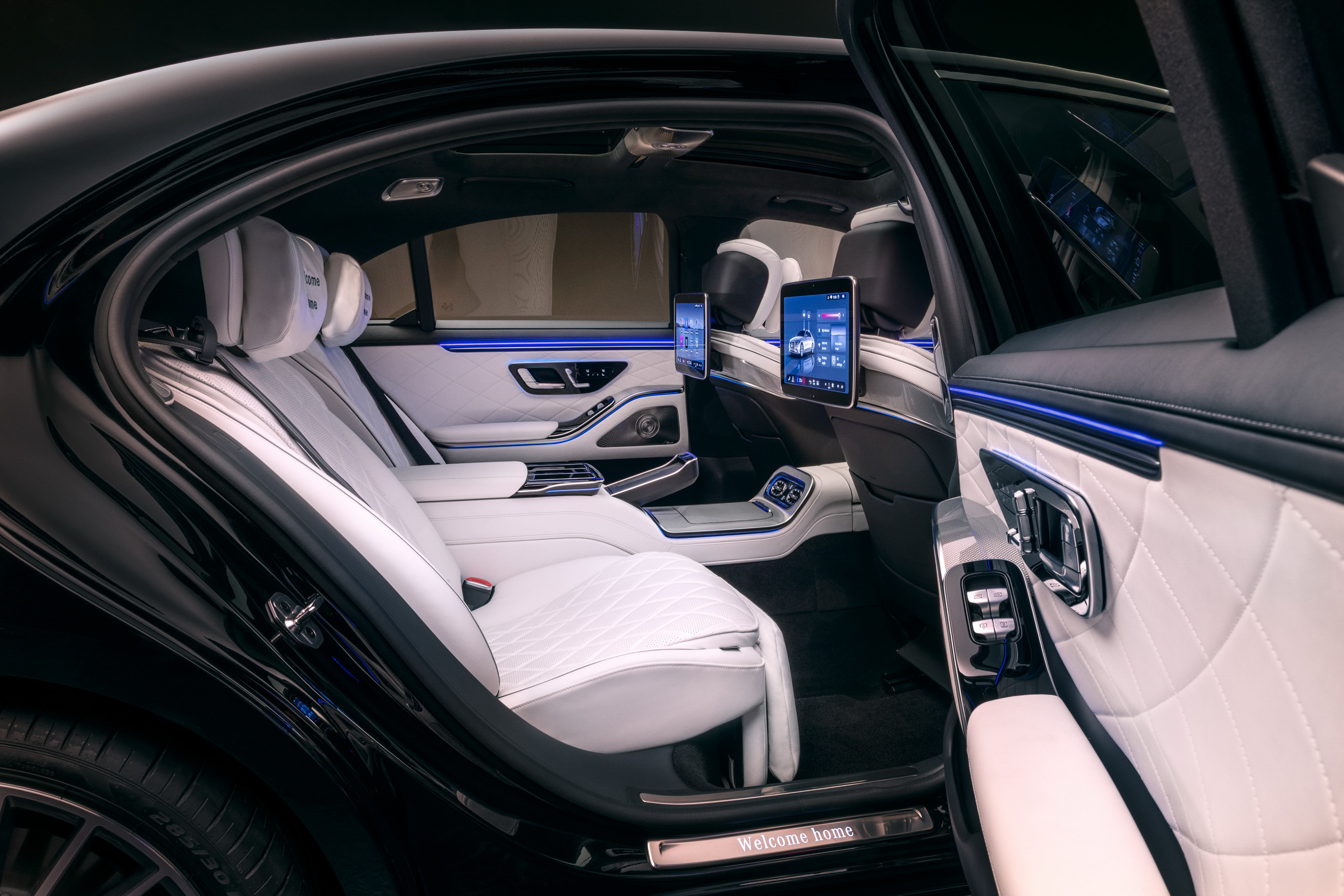 Mercedes S-Class facelift 2026 reclining rear lounge seats in white leather