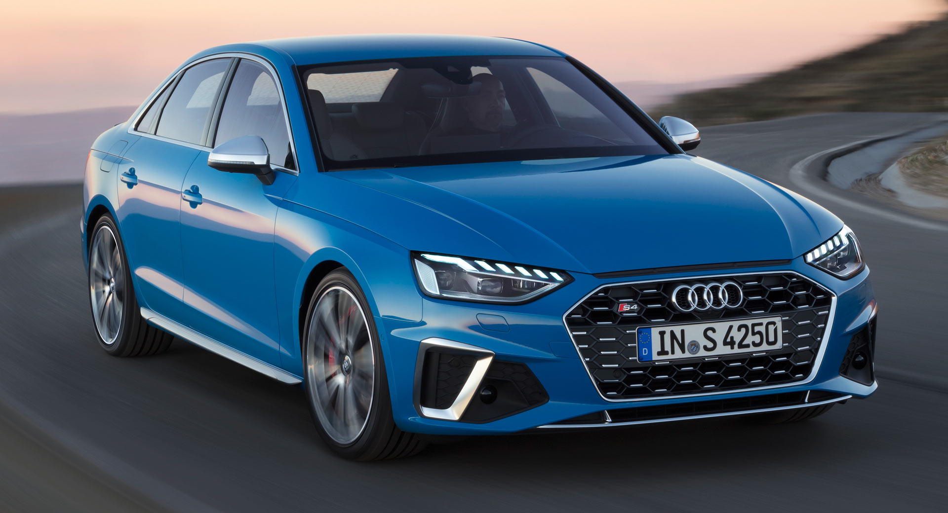 Audi S4 B9 used blue saloon, facelift, front three-quarter