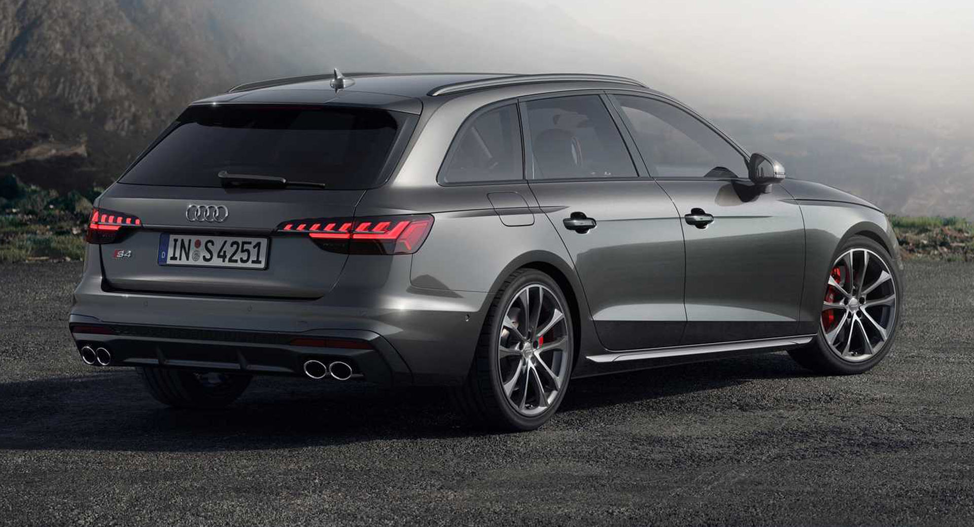 Audi S4 B9 used Avant estate rear three-quarter