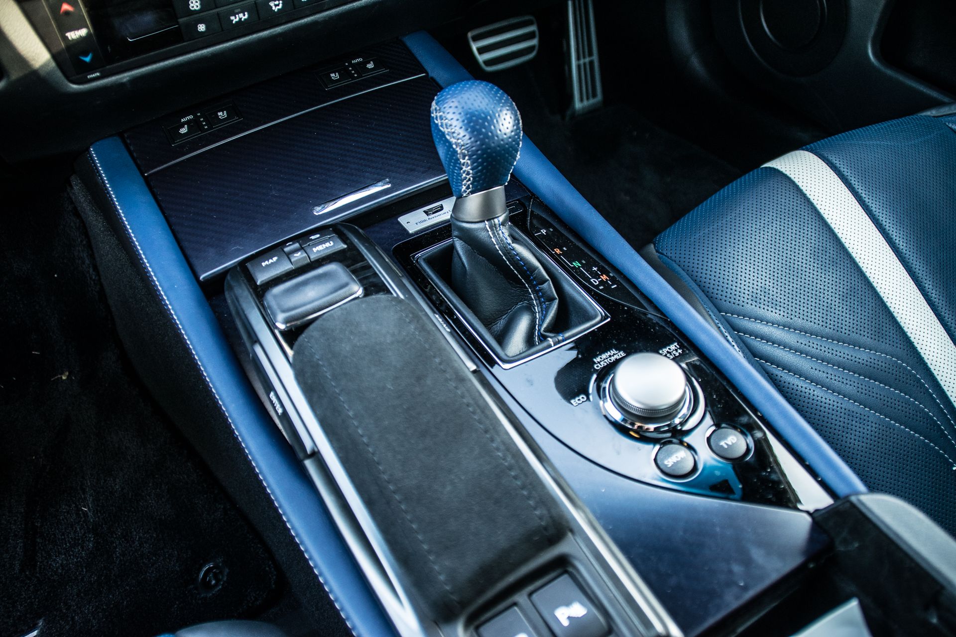 Lexus GS used interior cabin and dashboard