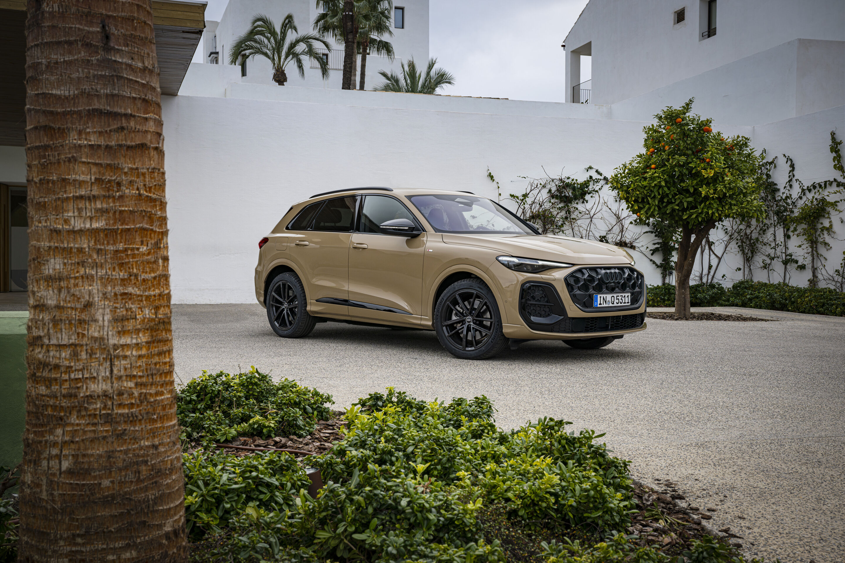 Audi Q5 static exterior, the £40,000 VED expensive-car supplement