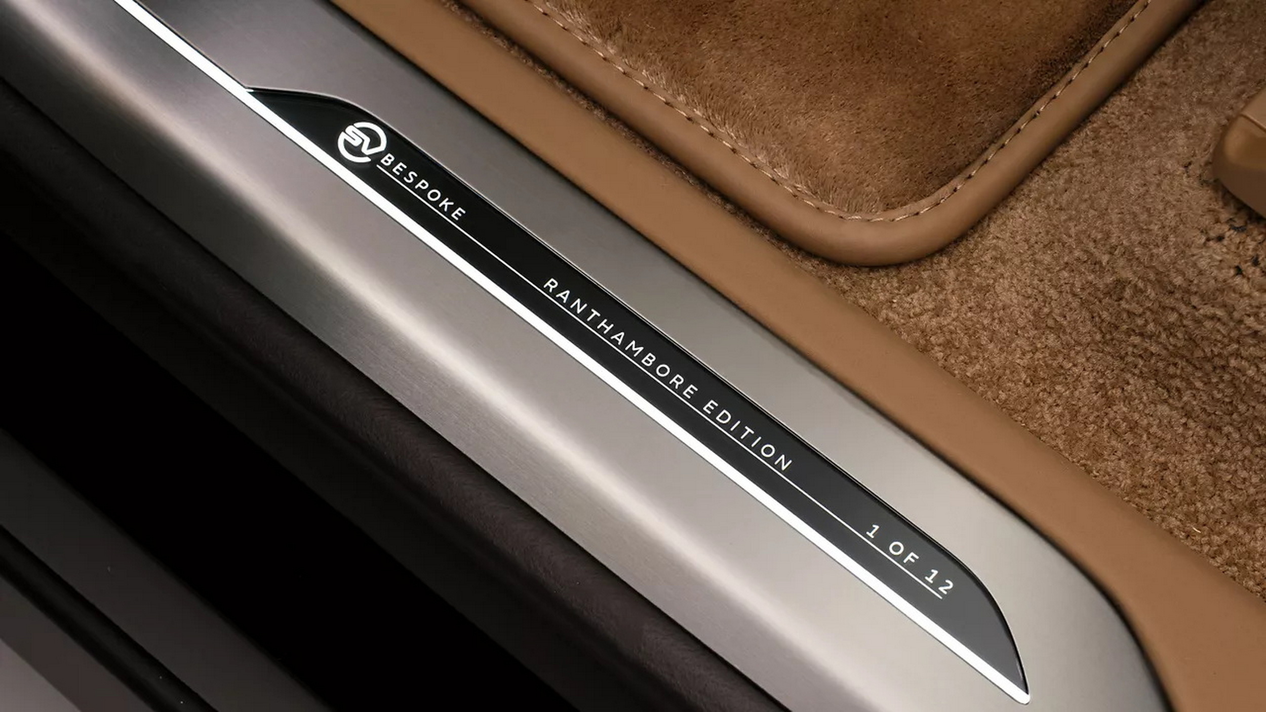 A premium Range Rover, the kind of car that becomes a Cat S and Cat N write-off after a small impact