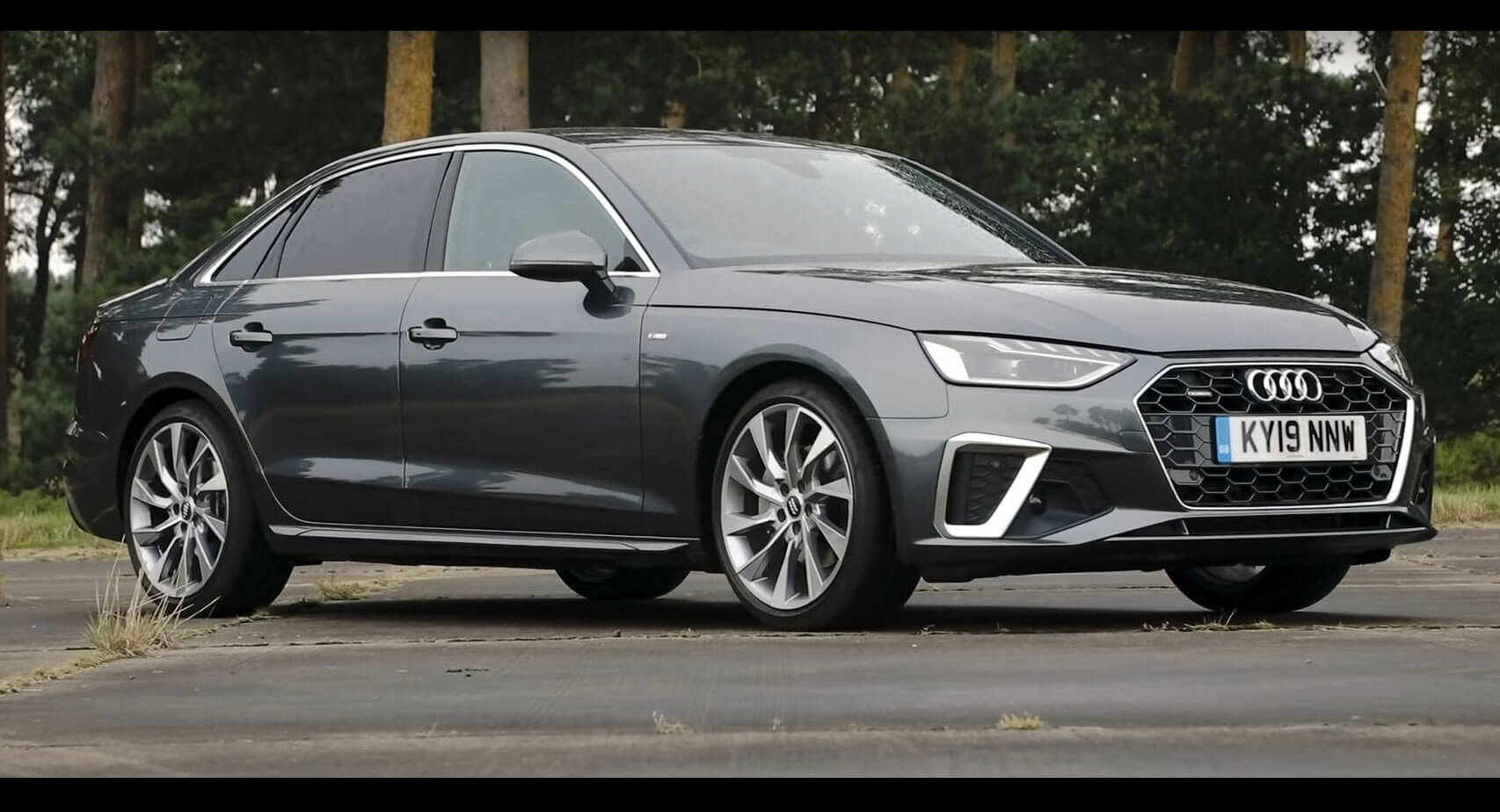 Audi A4 B9 used grey saloon, 2019 facelift, UK plate