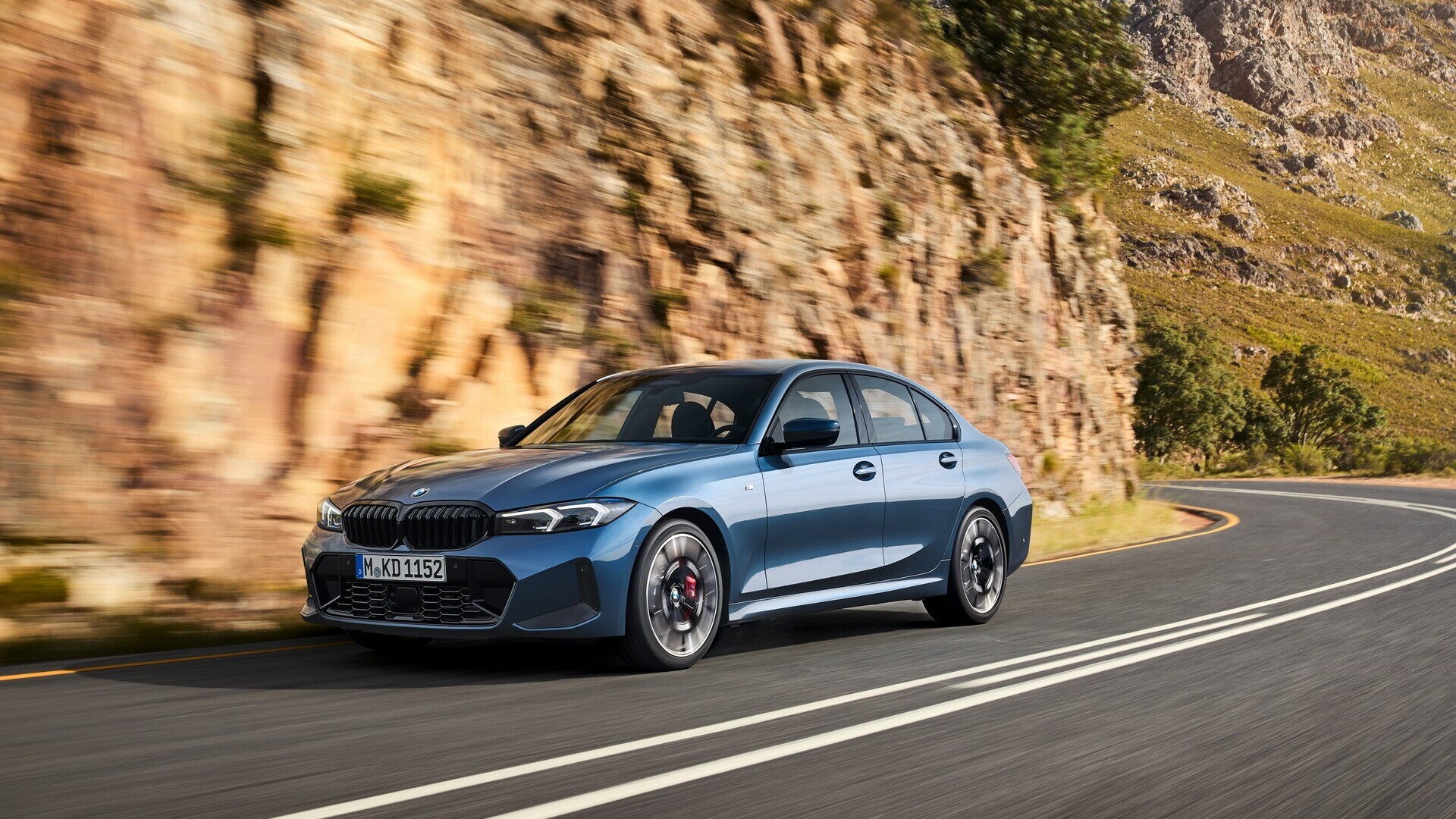 BMW 3 Series 320i mild hybrid on a mountain road