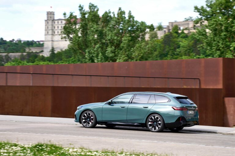 BMW official press image