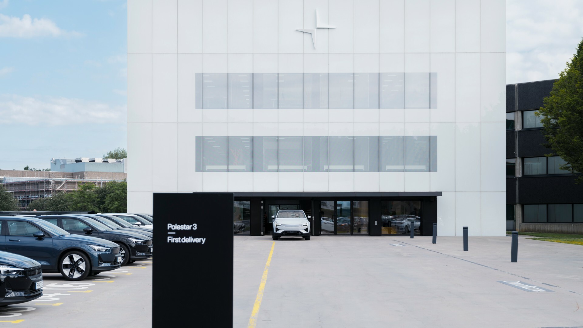 Premium SUV delivery handover illustrating a total loss settlement on a high-value car