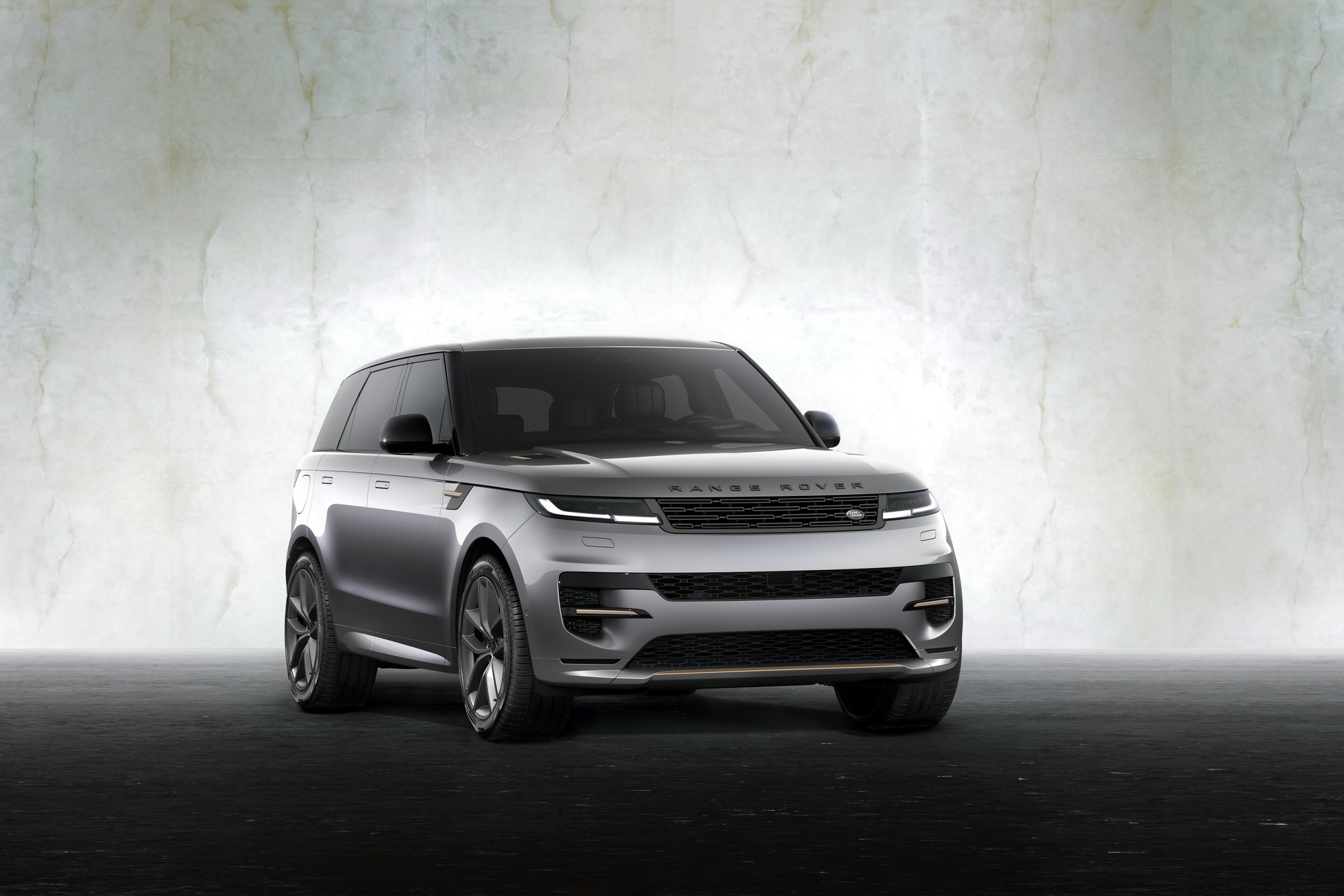 Range Rover Sport L461 side profile, approved used versus older L494 in 2026
