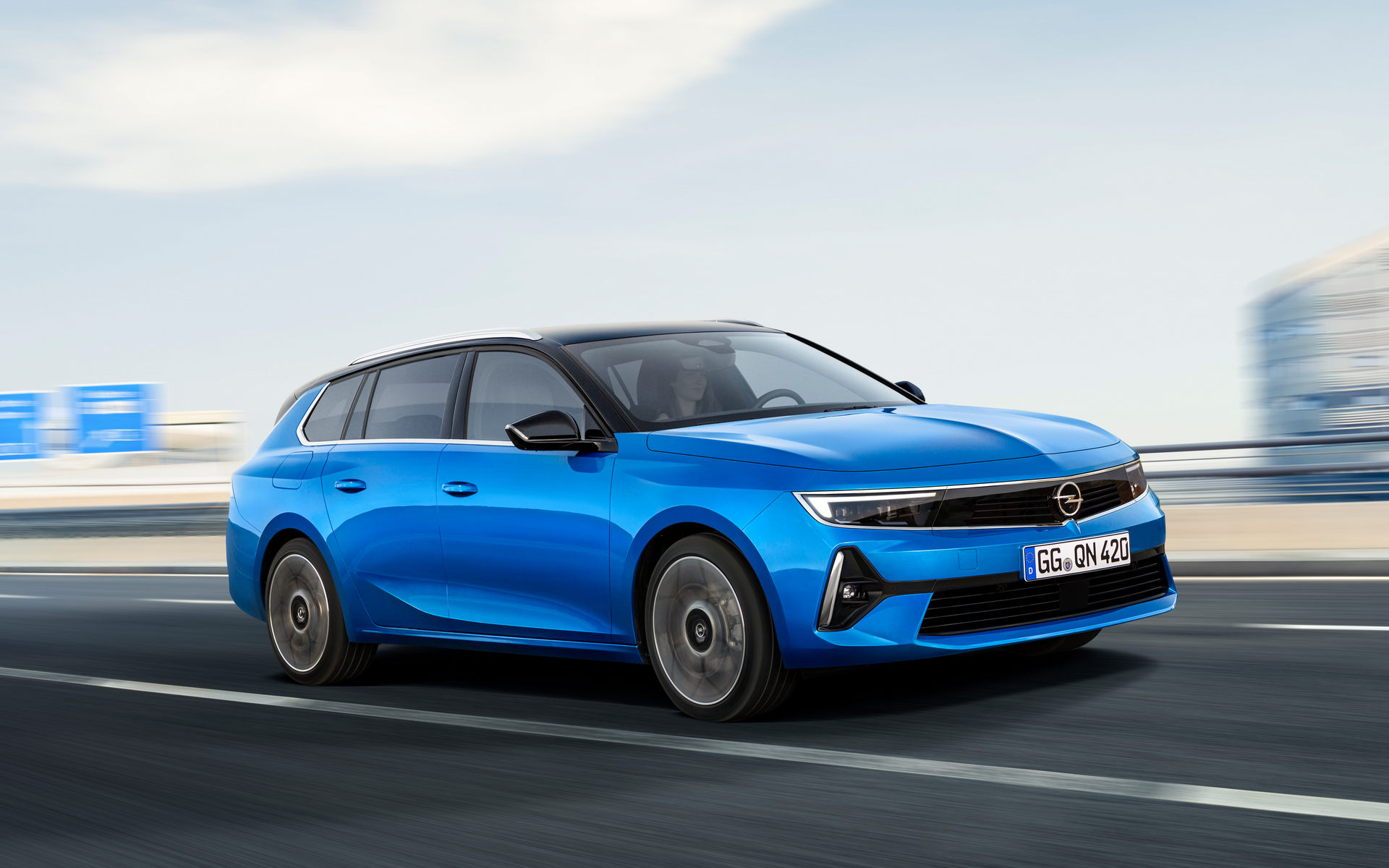 Vauxhall Astra Sports Tourer, a higher Advance Payment Motability estate option