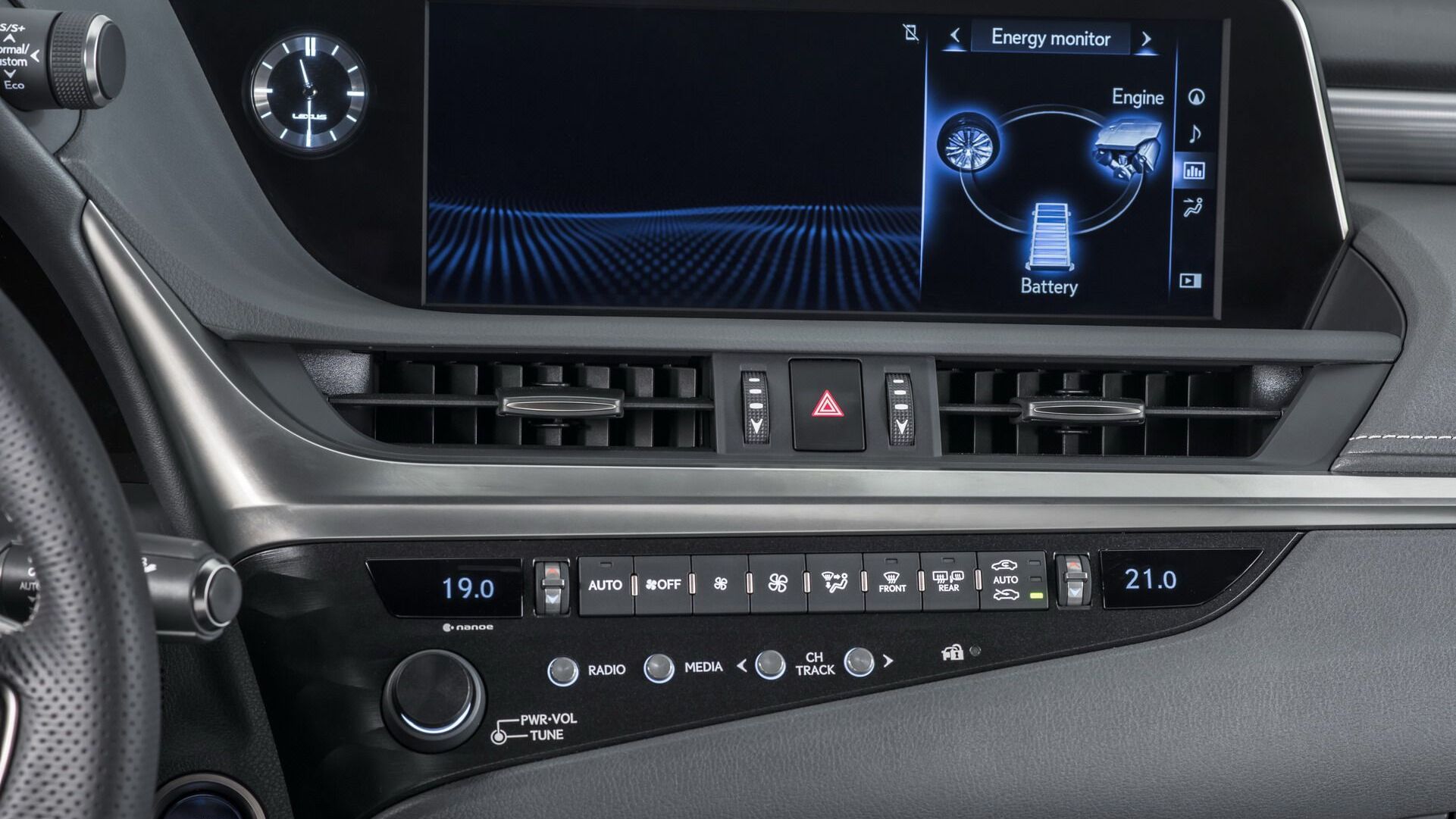 Lexus ES 300h hybrid energy monitor display, explaining the self-charging system in this used buyer's guide