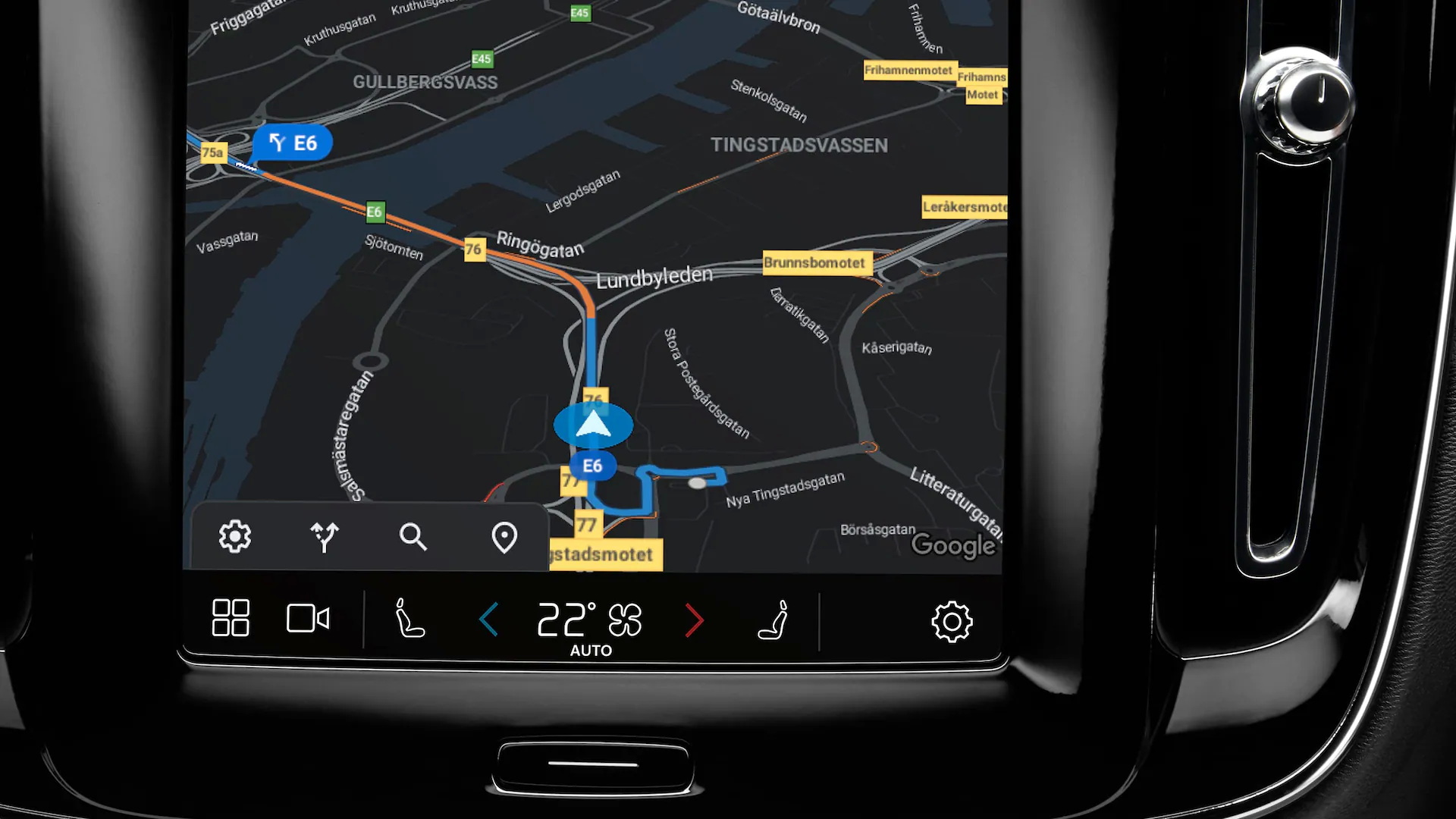 Volvo XC40 interior trim and Harman Kardon speaker detail