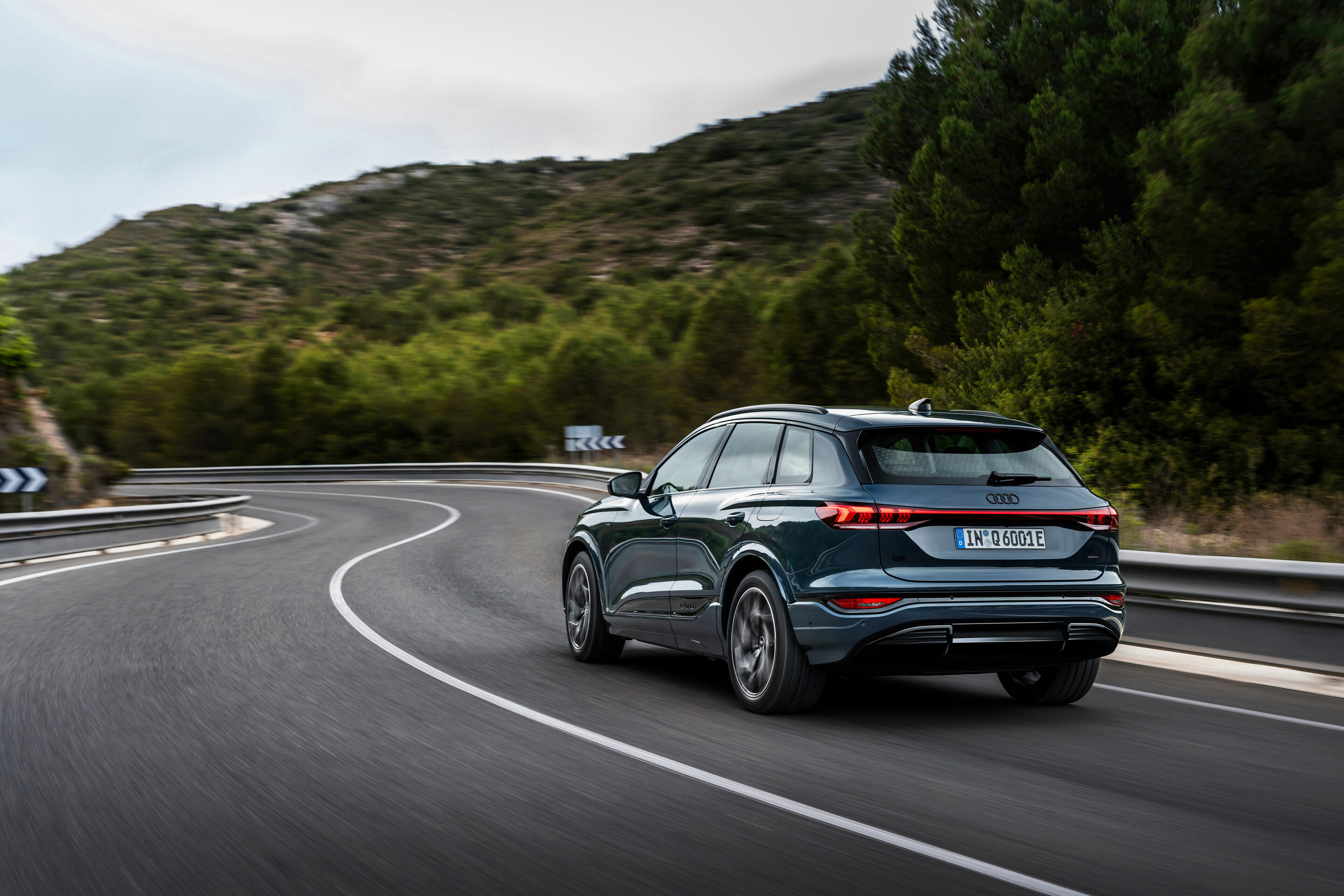 Audi Q6 e-tron premium electric SUV for higher rate taxpayer salary sacrifice