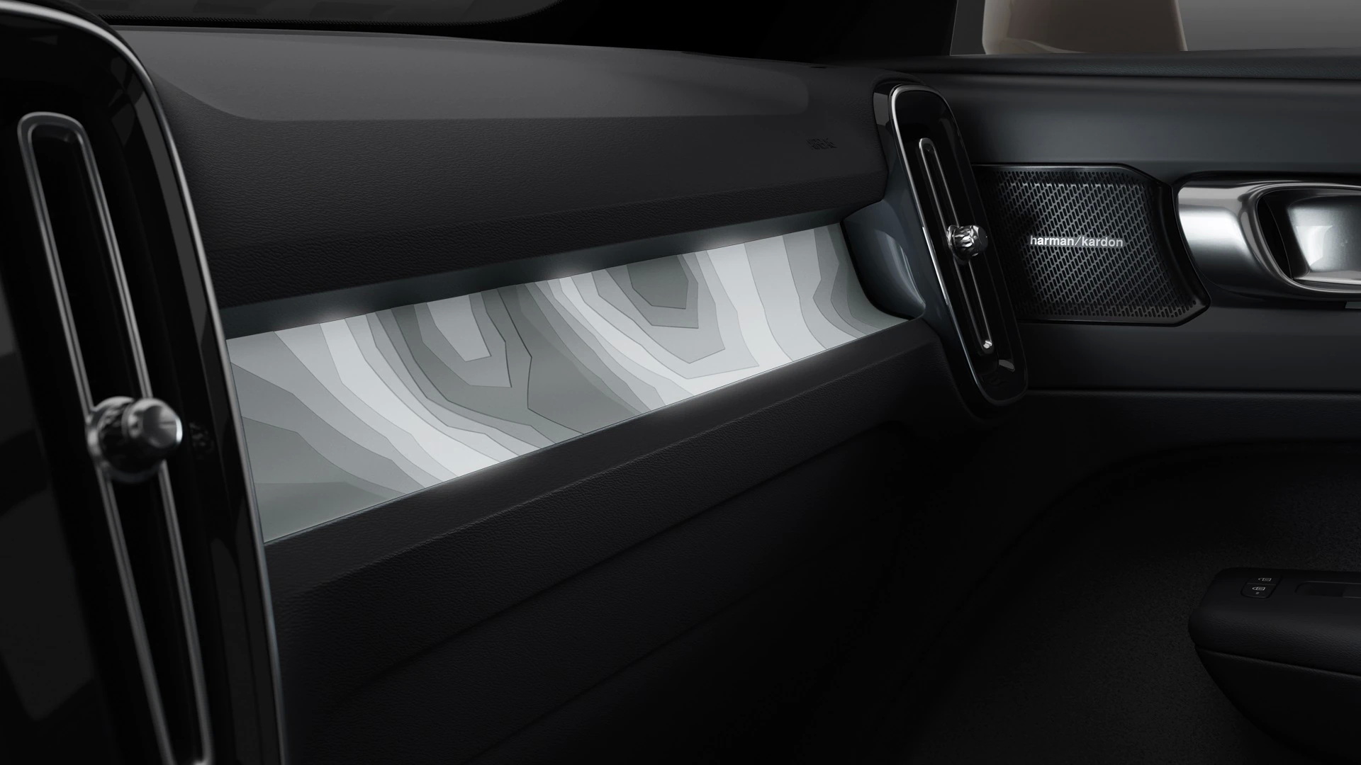 Volvo XC40 Google built-in Android Automotive infotainment screen