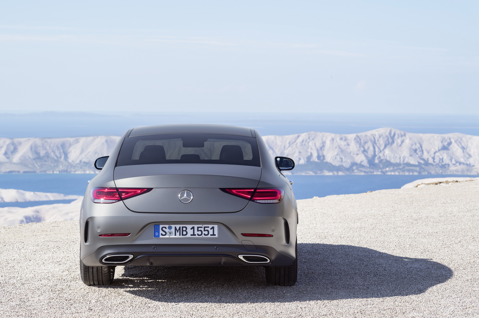 Mercedes CLS C257 rear three-quarter, the straight-six diesel saloon to buy used