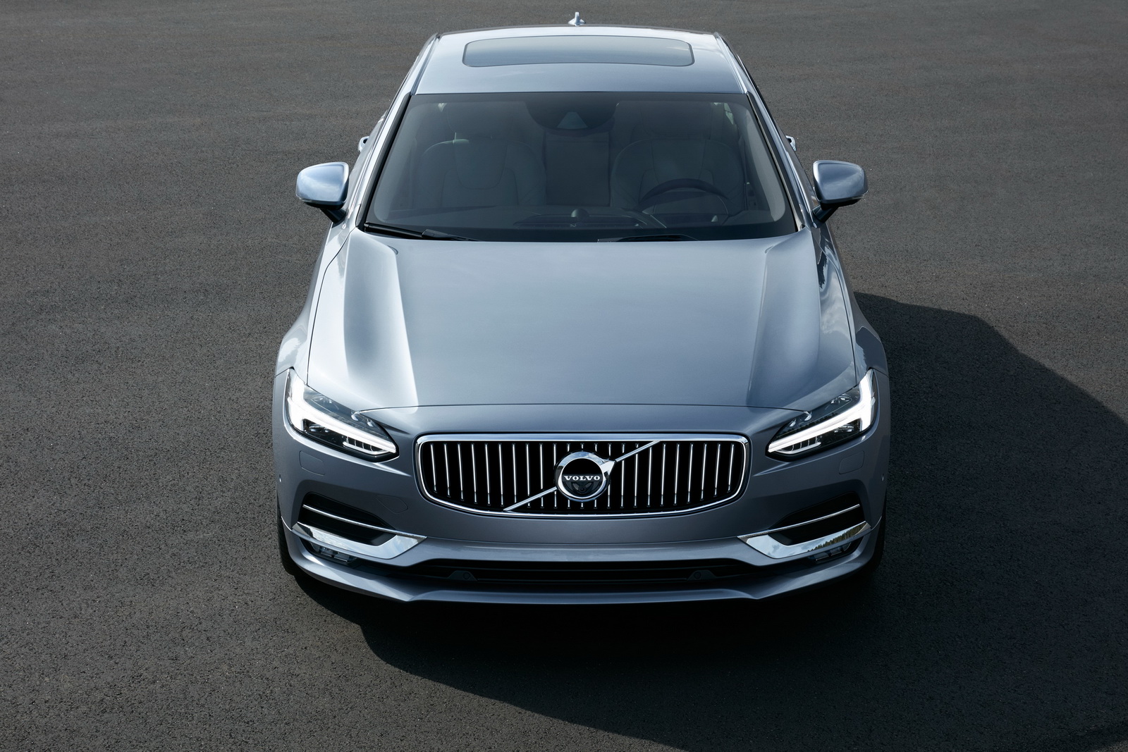 Volvo S90 Mk2 front grille and Thor's Hammer LED headlights from above