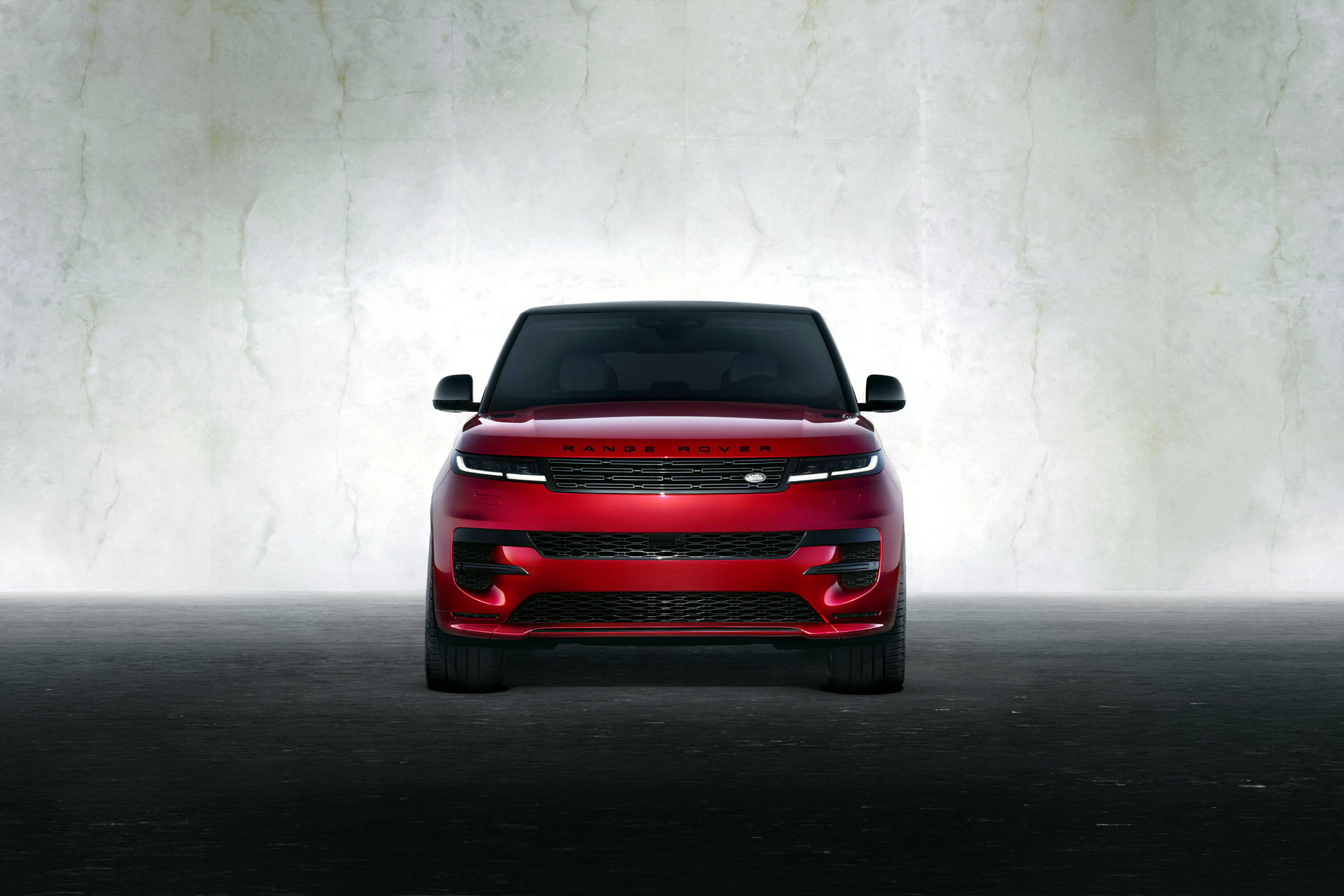 Range Rover Sport L461 rear quarter, approved used warranty considerations