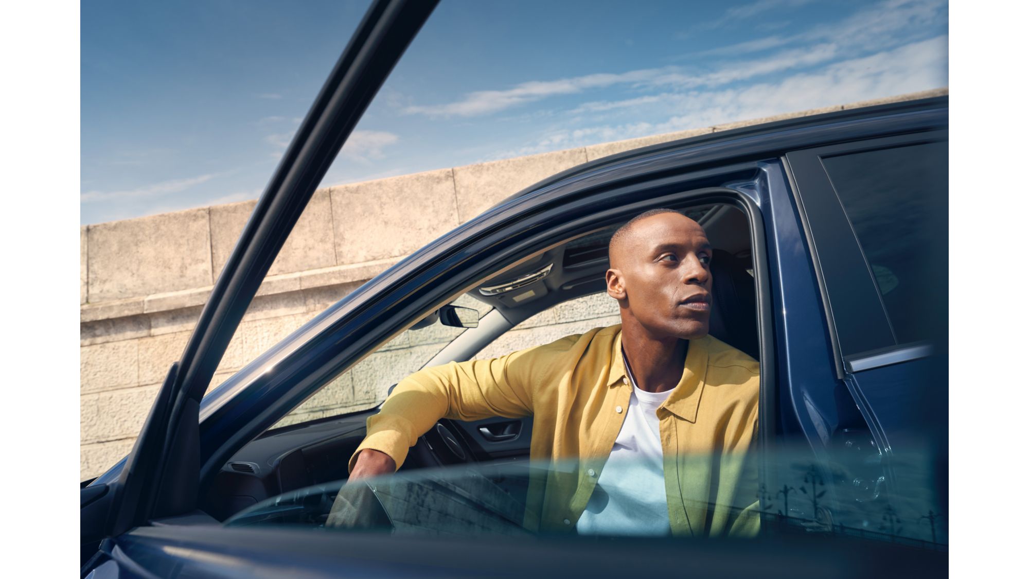 Hyundai Kona Hybrid driver view from an open window, PCP versus HP decision