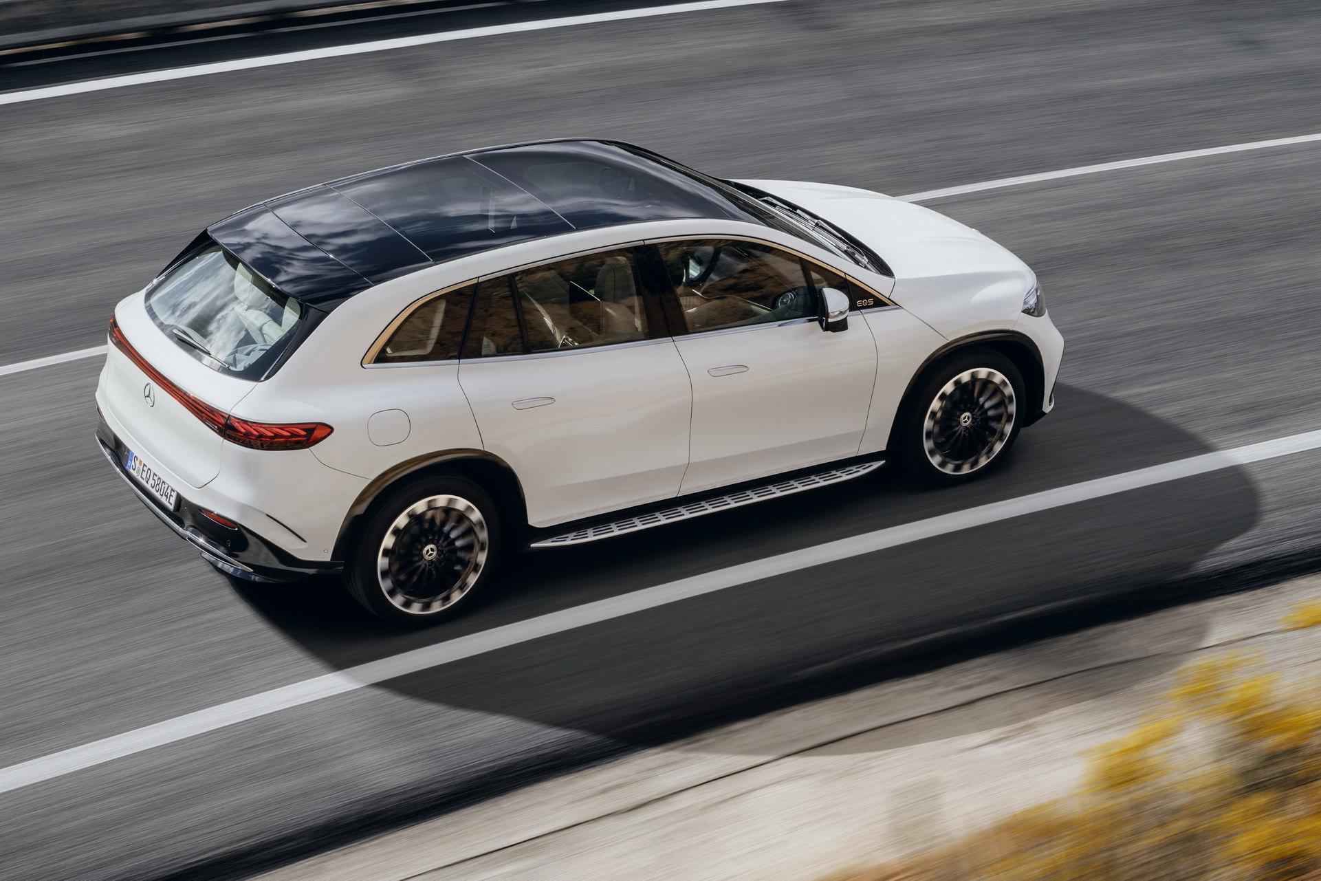 Mercedes EQS SUV on the move, the salary sacrifice flagship in motion