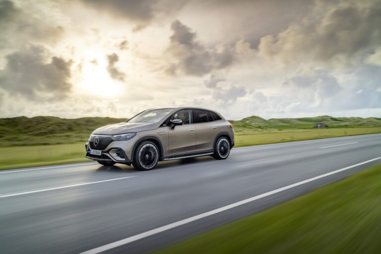 Mercedes-Benz official press image