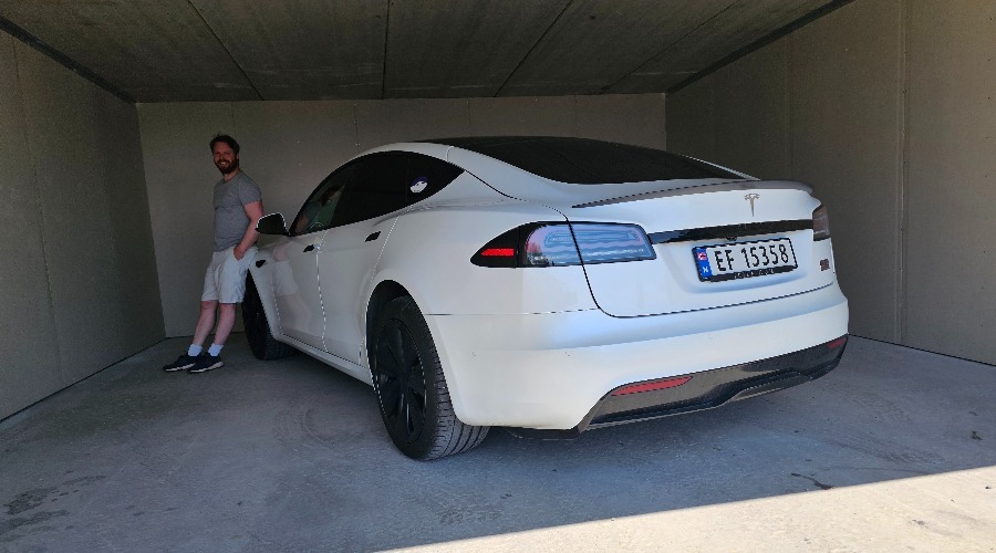 The Tesla Model S Plaid Tyre and Brake Bills That Ambush New Owners