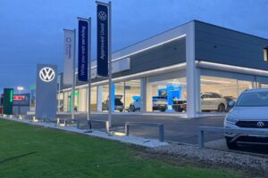 Why Your Car Finance Quote Says 9.9% When the Base Rate Is Only 3.75%