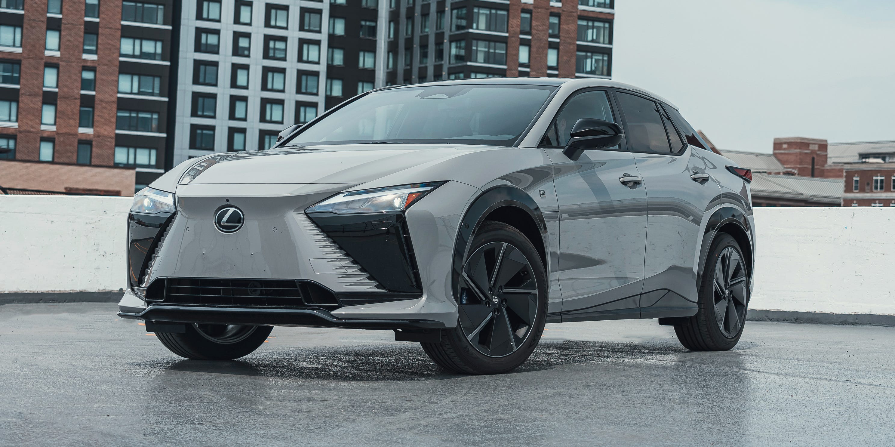 The Lexus RZ stopped at 157 miles in a winter test , what the El Prix losses mean for a UK commute