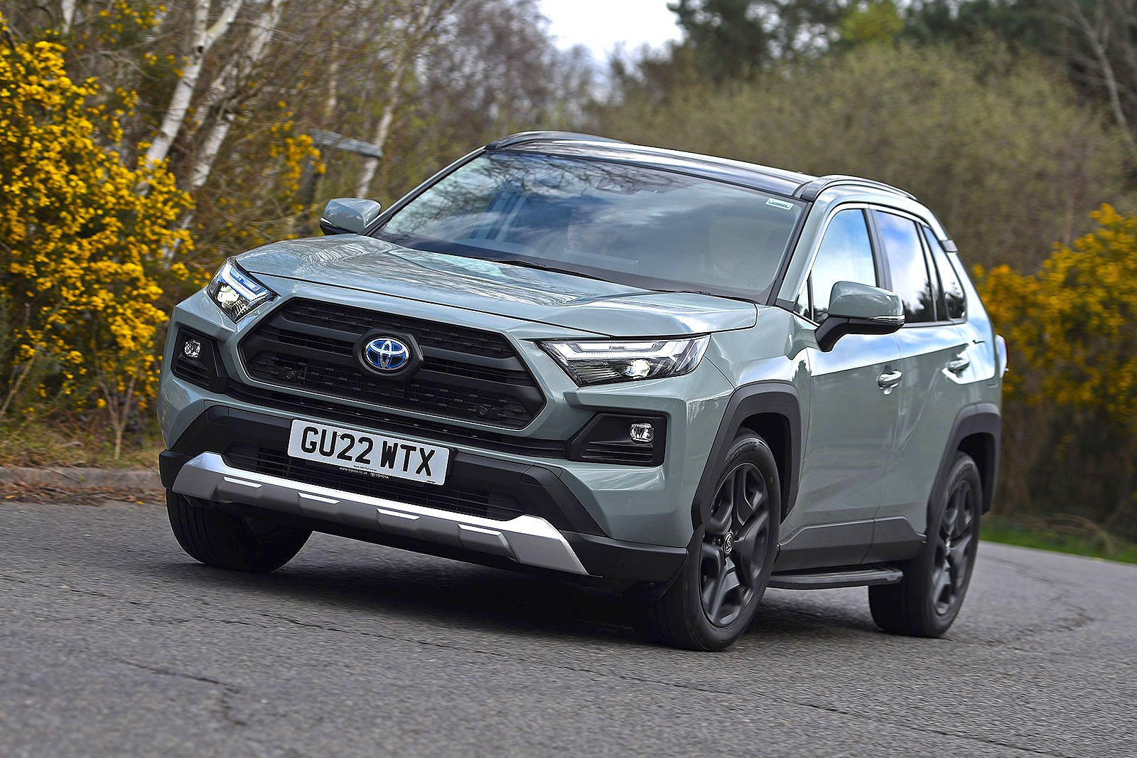 Used Lexus RX hybrid SUV holding its value on a UK forecourt