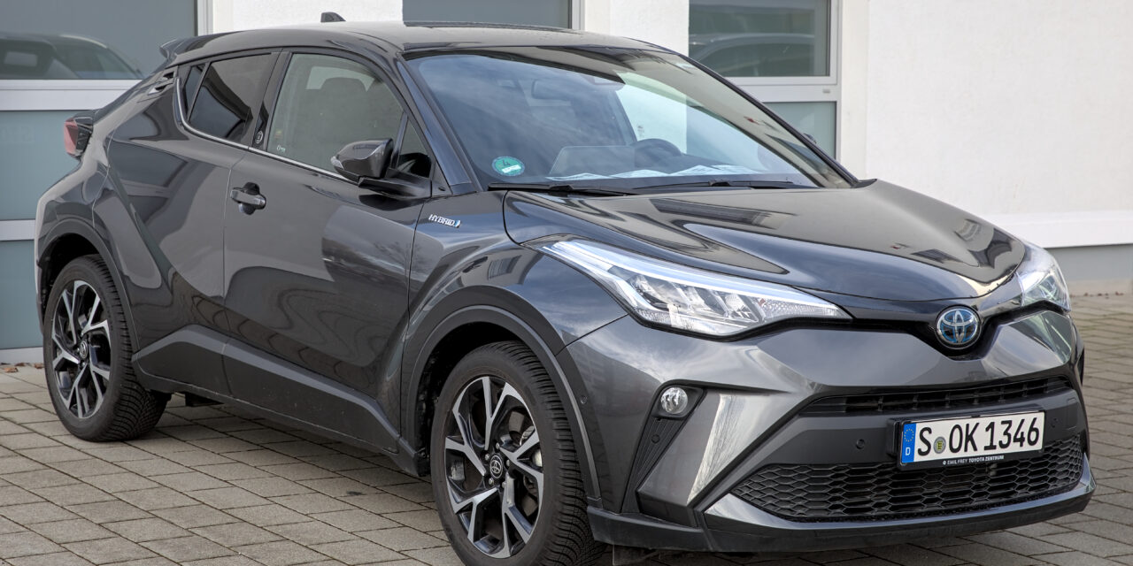 Lexus RX 450h used hybrid SUV exterior