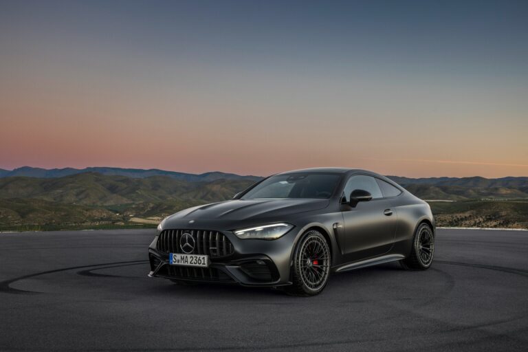 Mercedes-Benz official press image