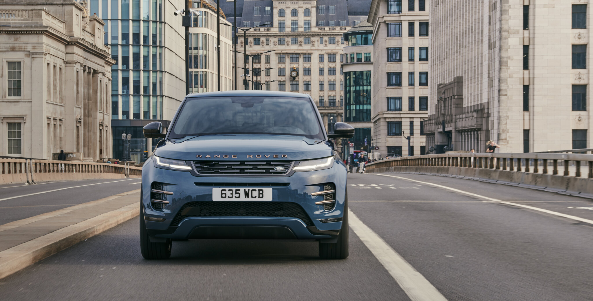 Used Range Rover Evoque rear three-quarter exterior